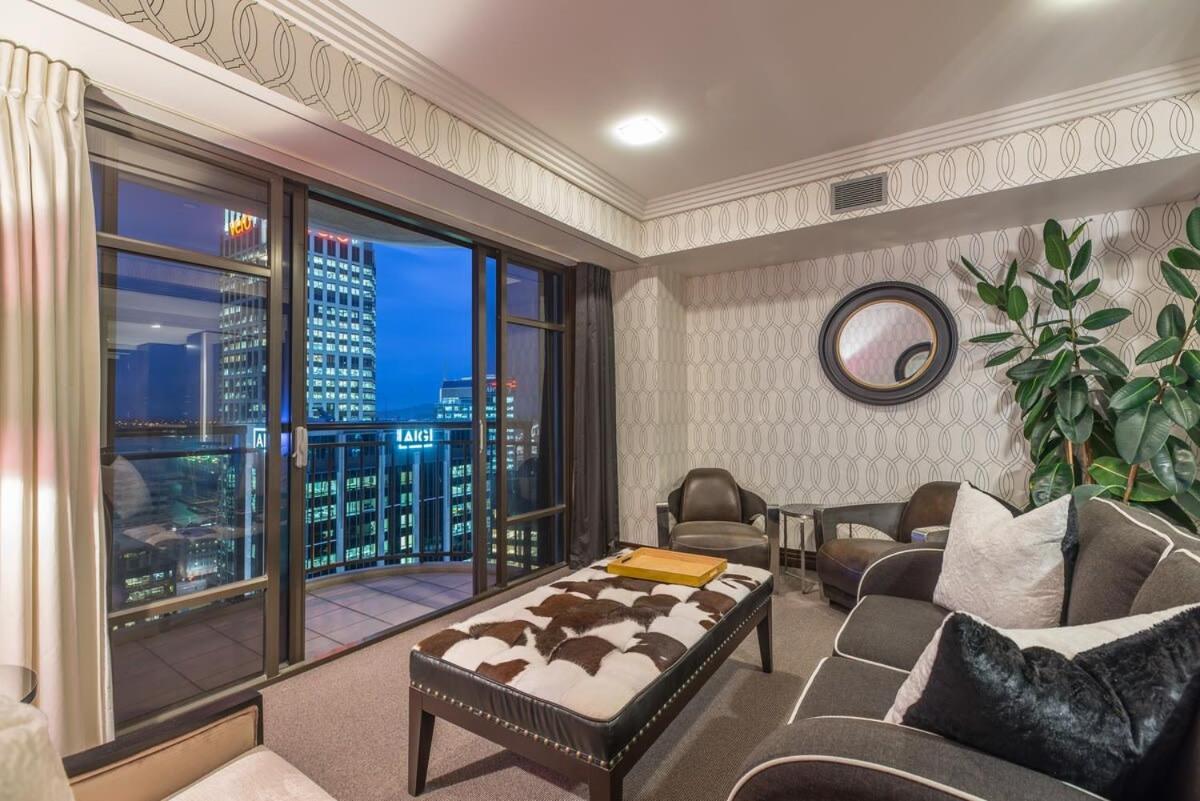 Harbour View, Iconic Metropolis L 27 view 4