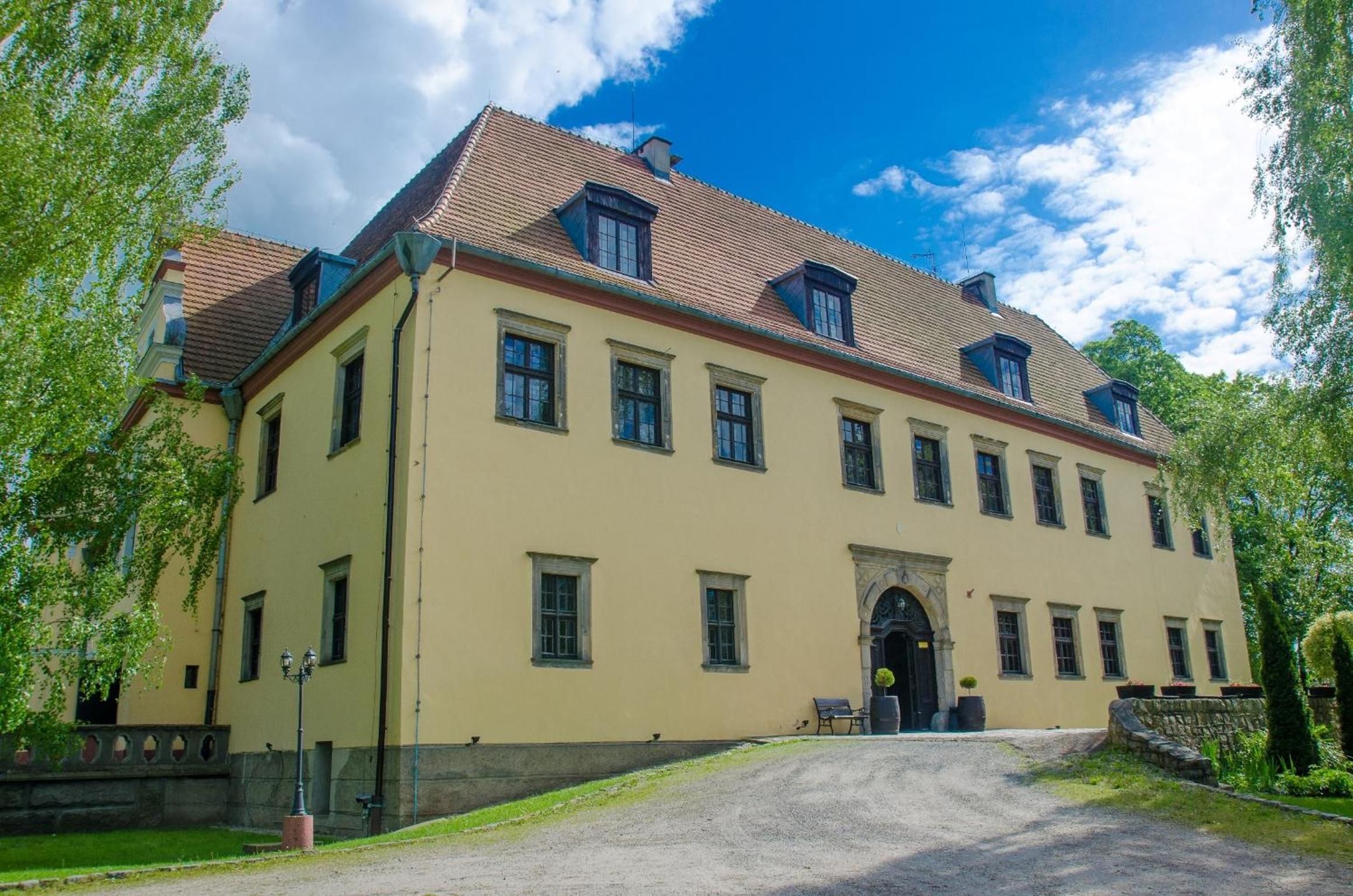 Pałac Krobielowice