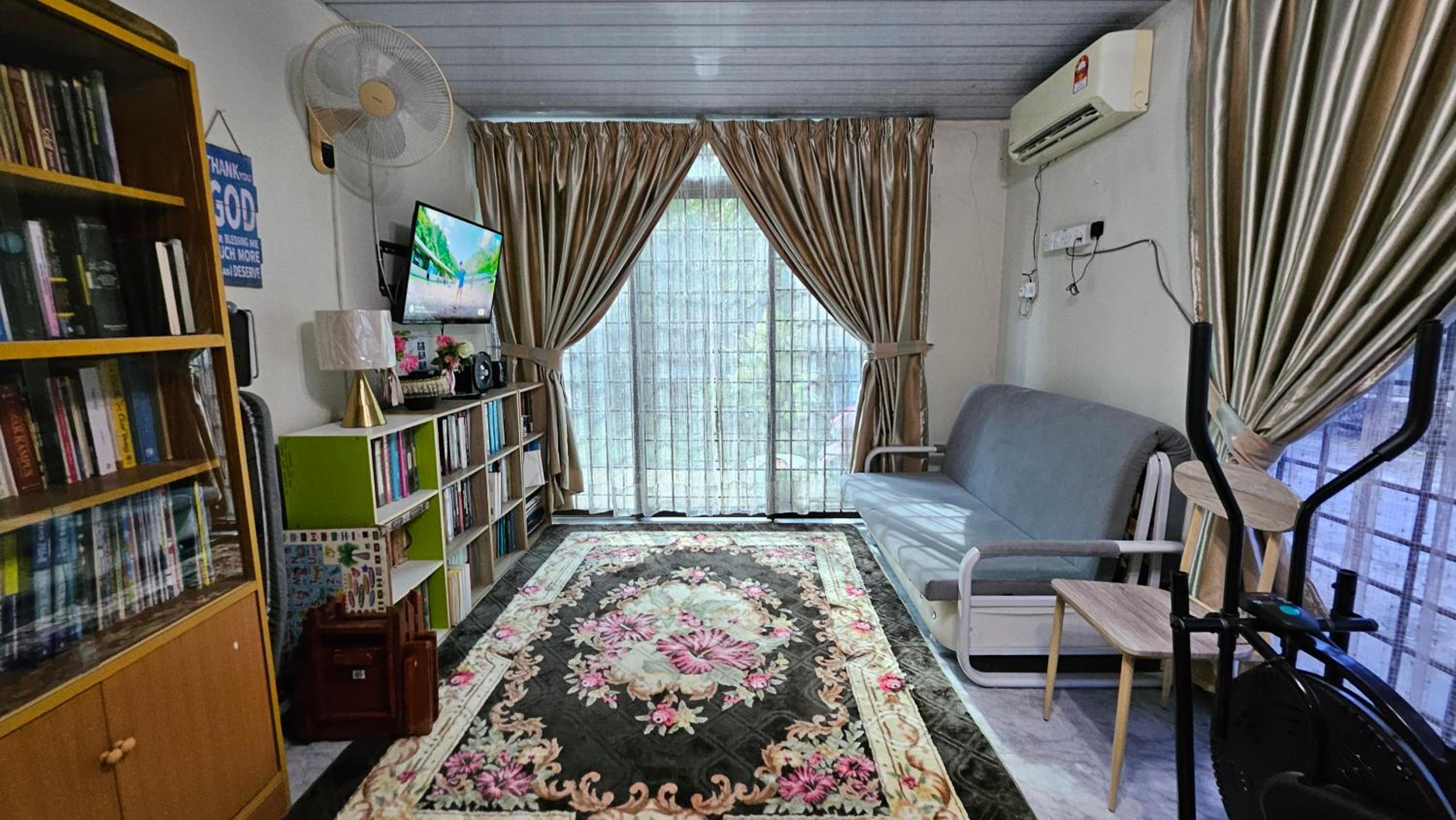 SMART Homestay Permaipura photo 8