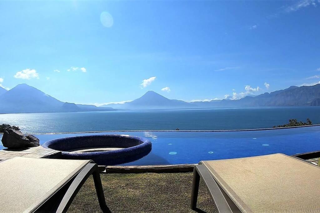 Exclusive Home Atitlan AT020 view 3