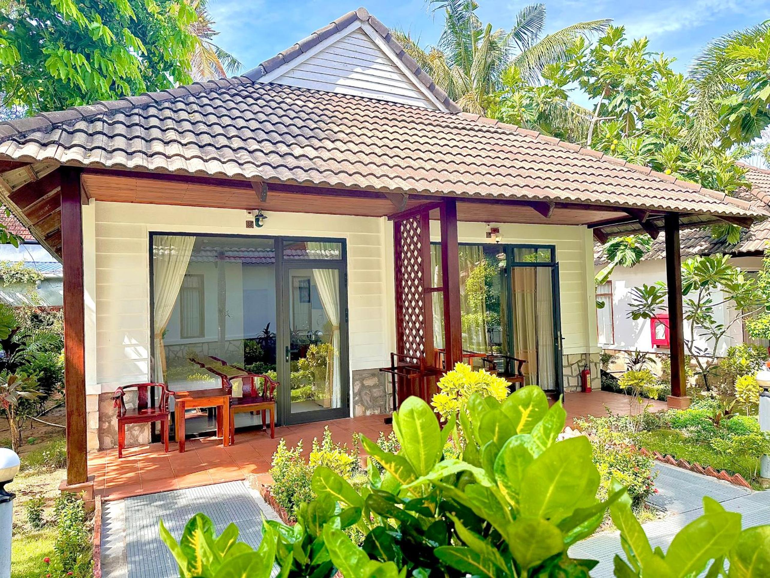 Orange Resort