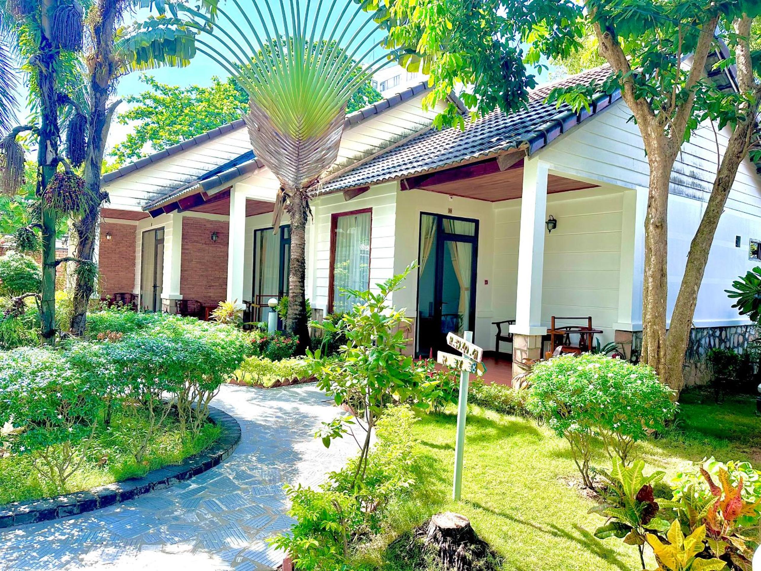 Orange Resort