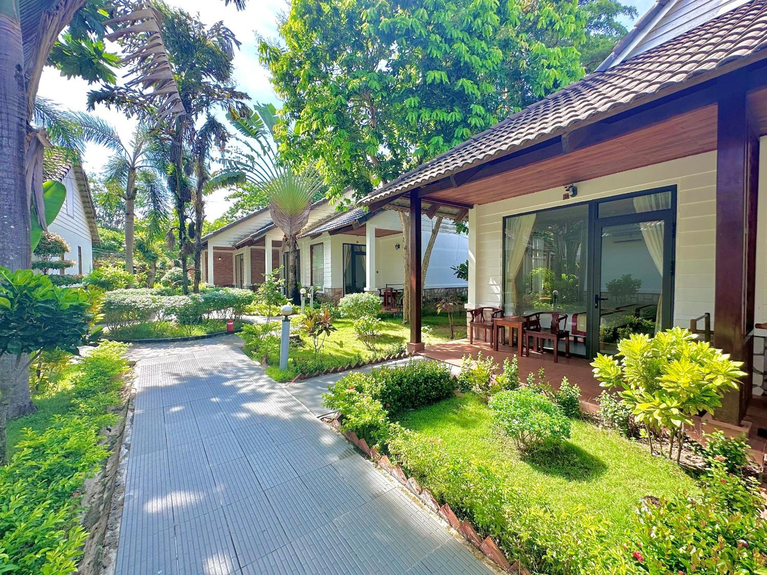 Orange Resort