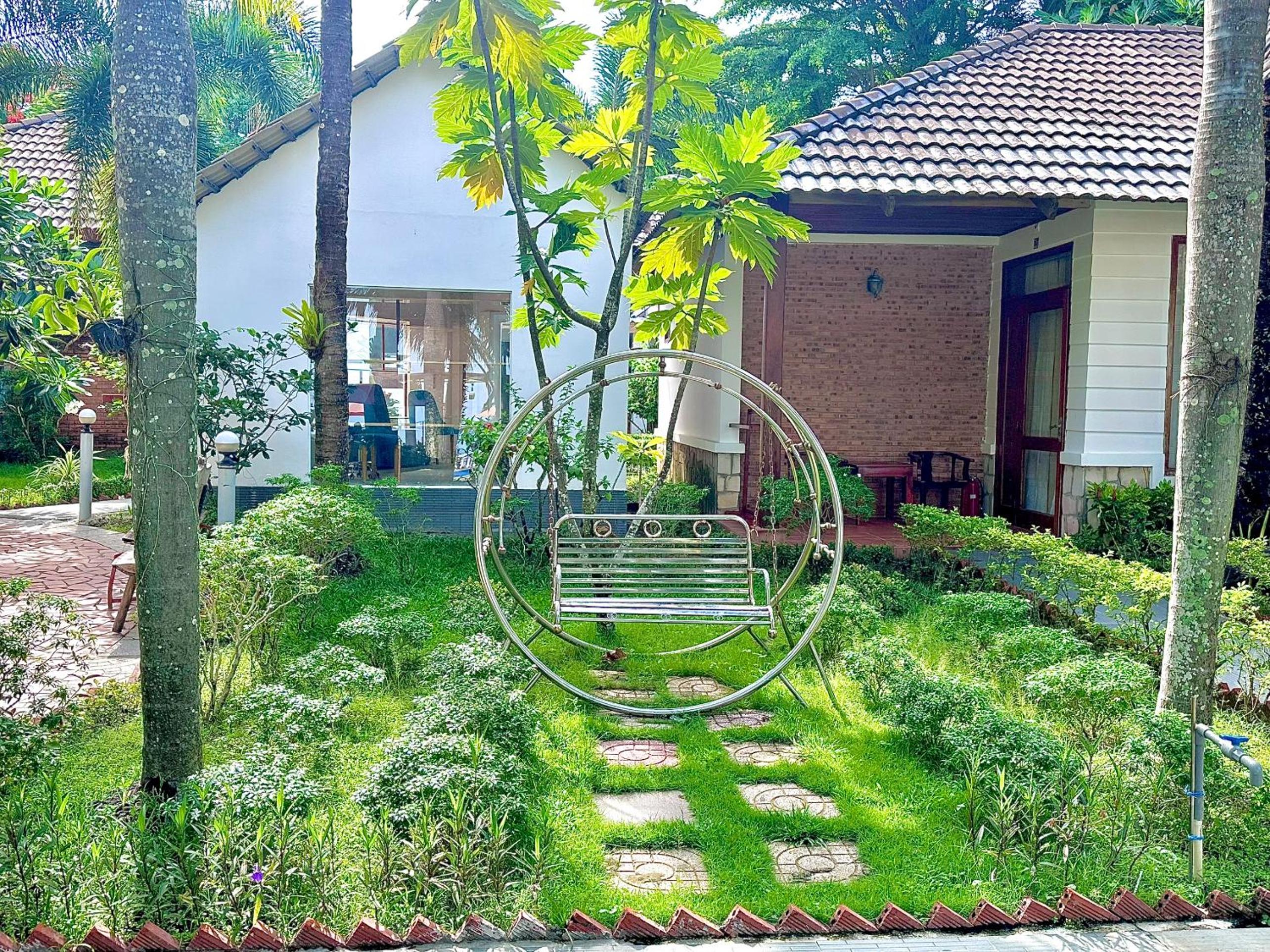 Orange Resort