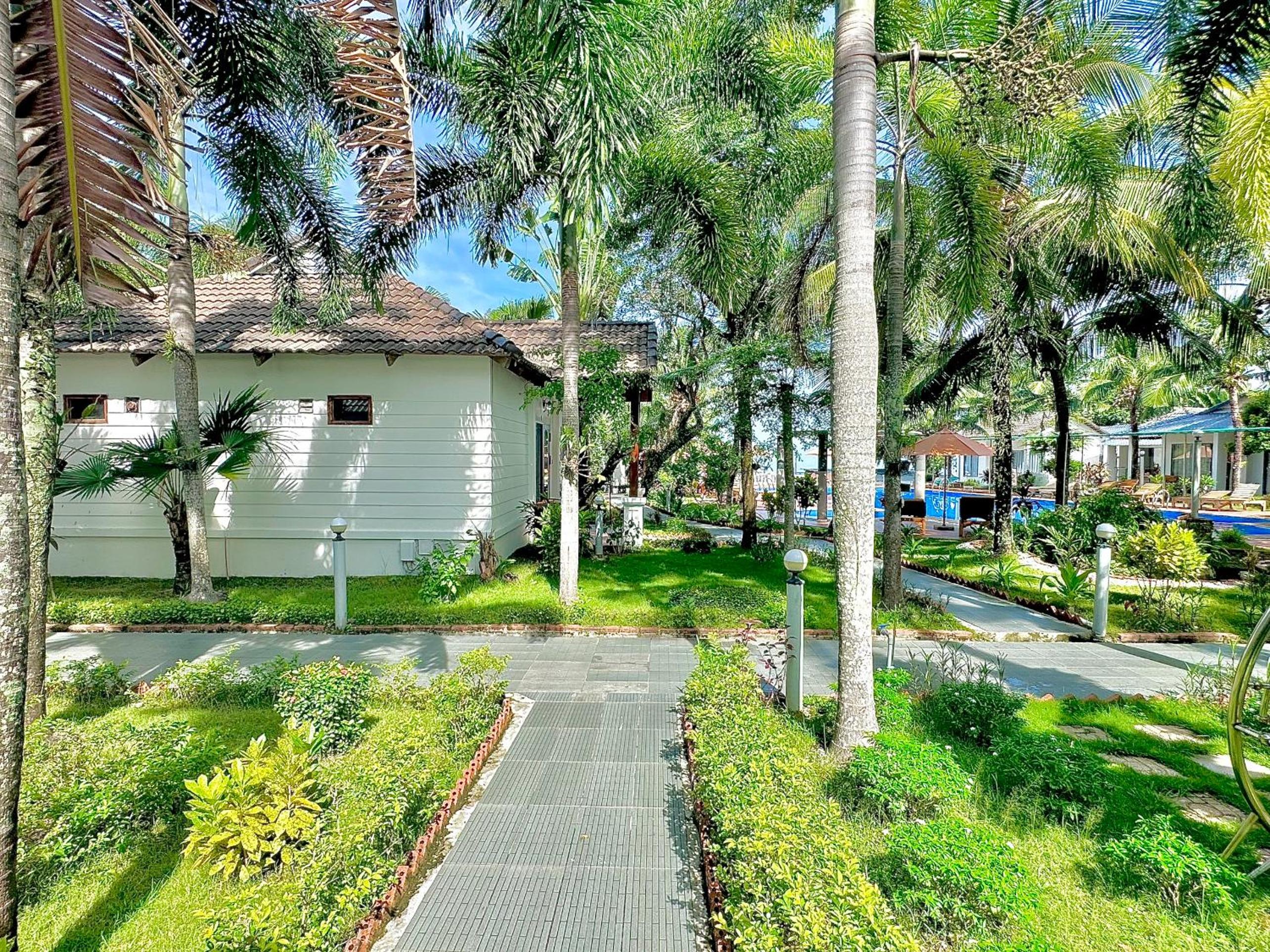Orange Resort