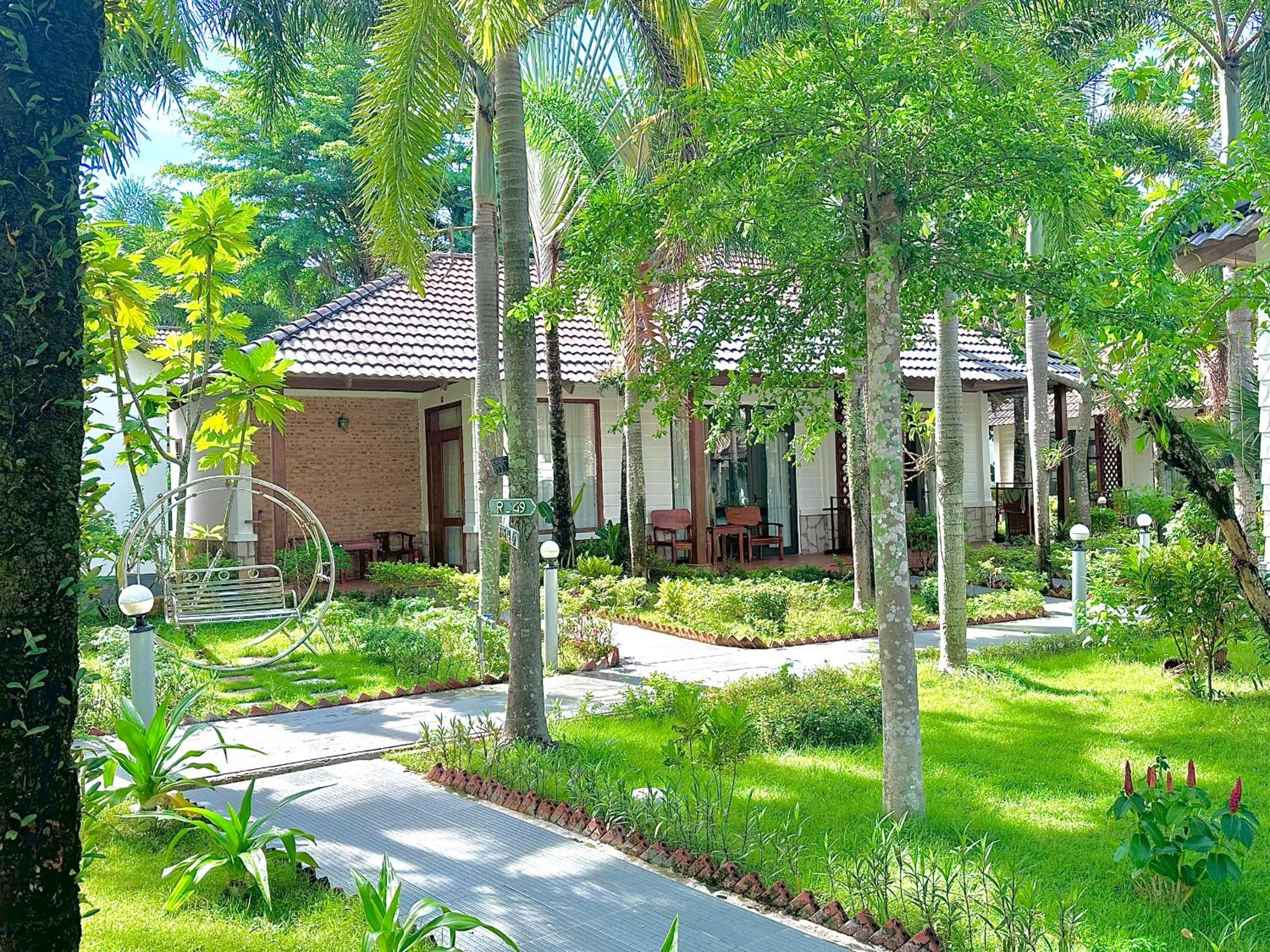 Orange Resort