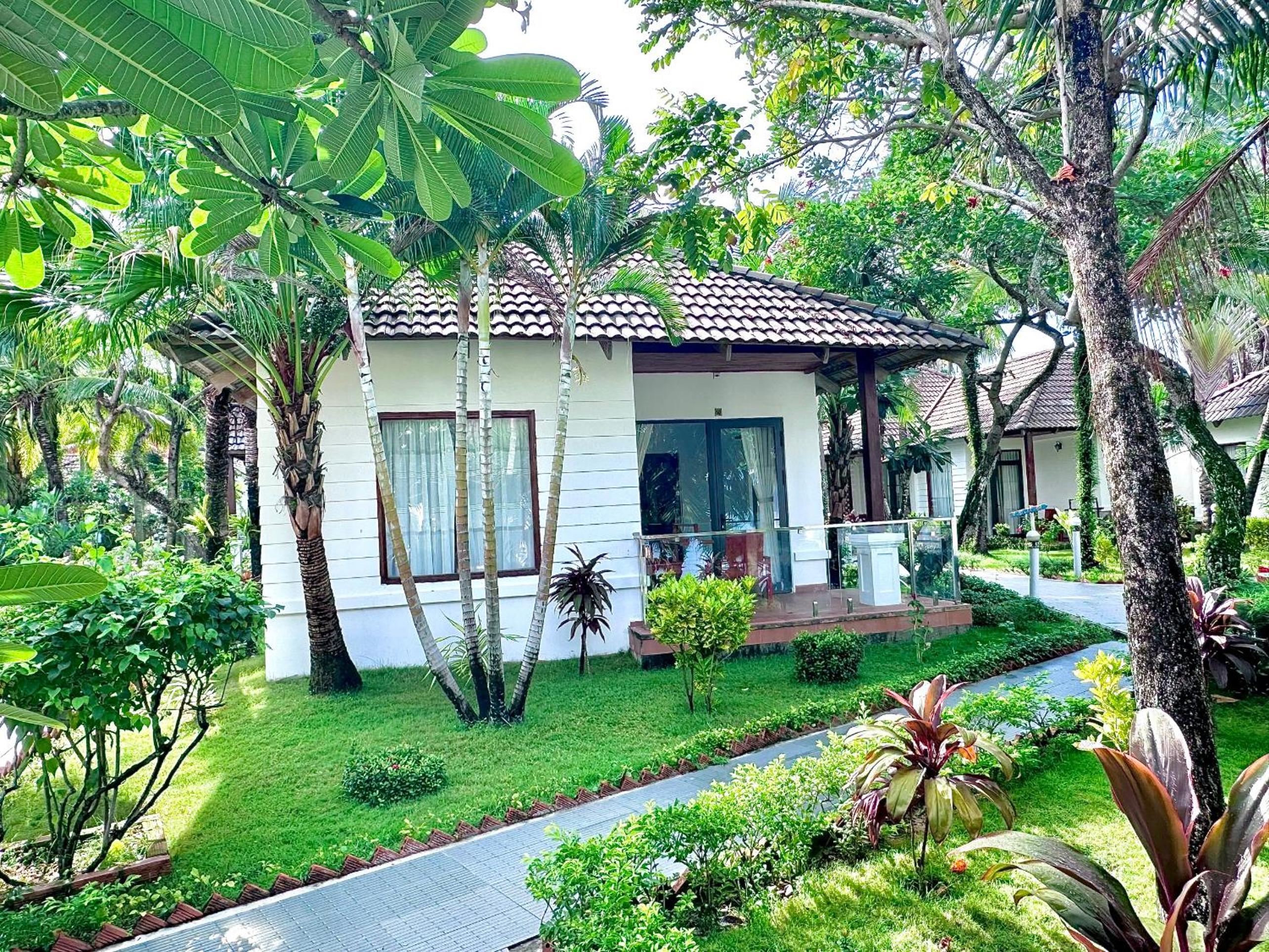 Orange Resort