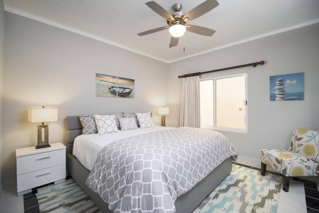 Beachfront condo at the Rock view 5