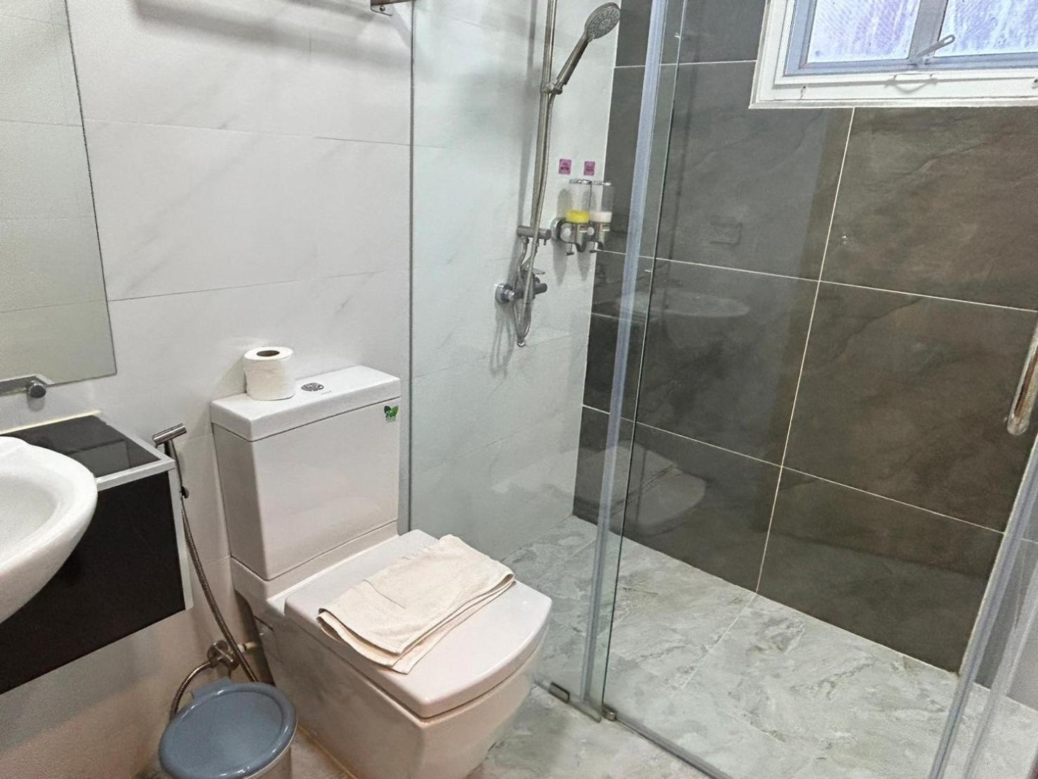 Uthaithani Resort