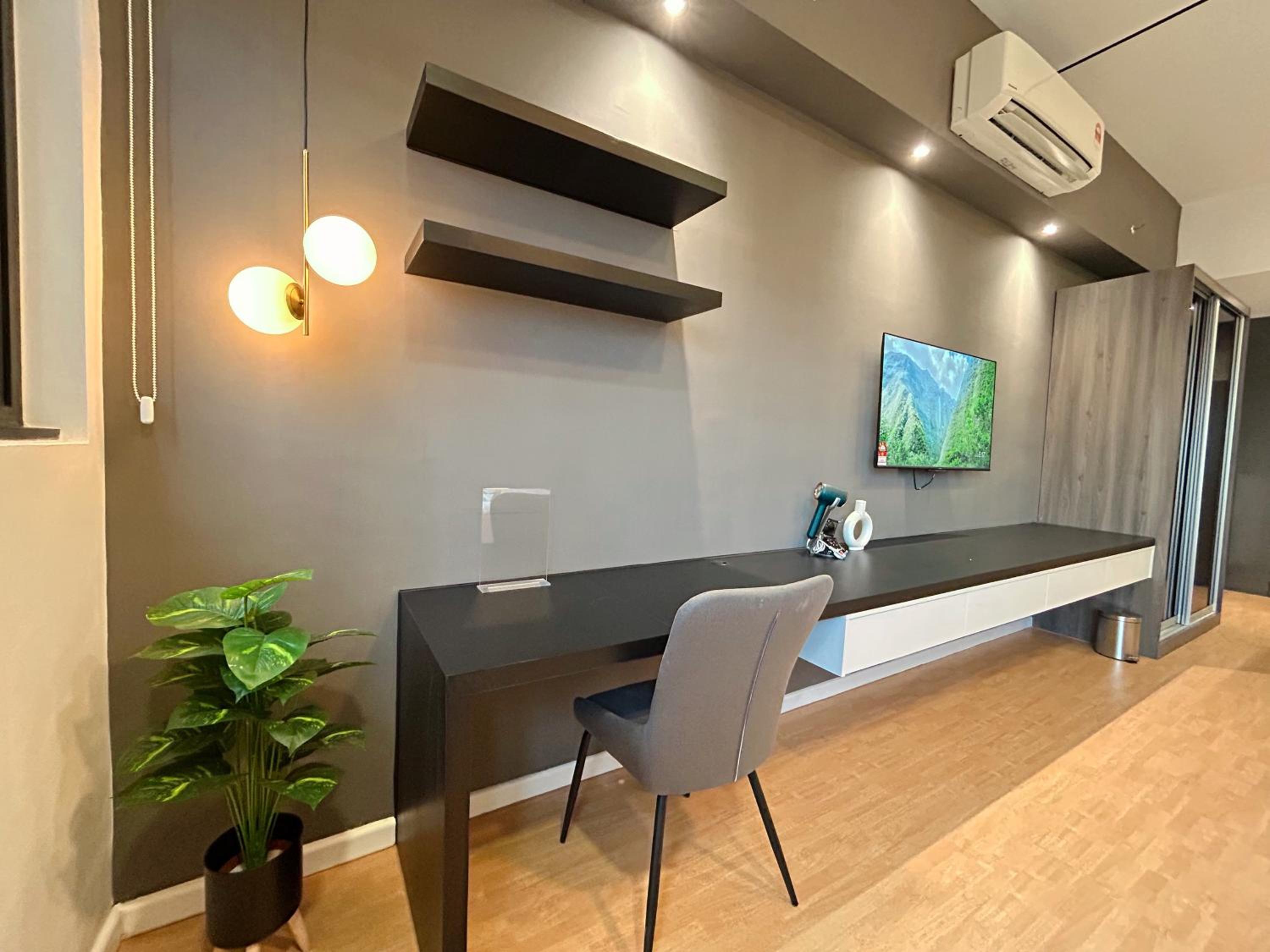 Chambers Residence by Manhattan Group