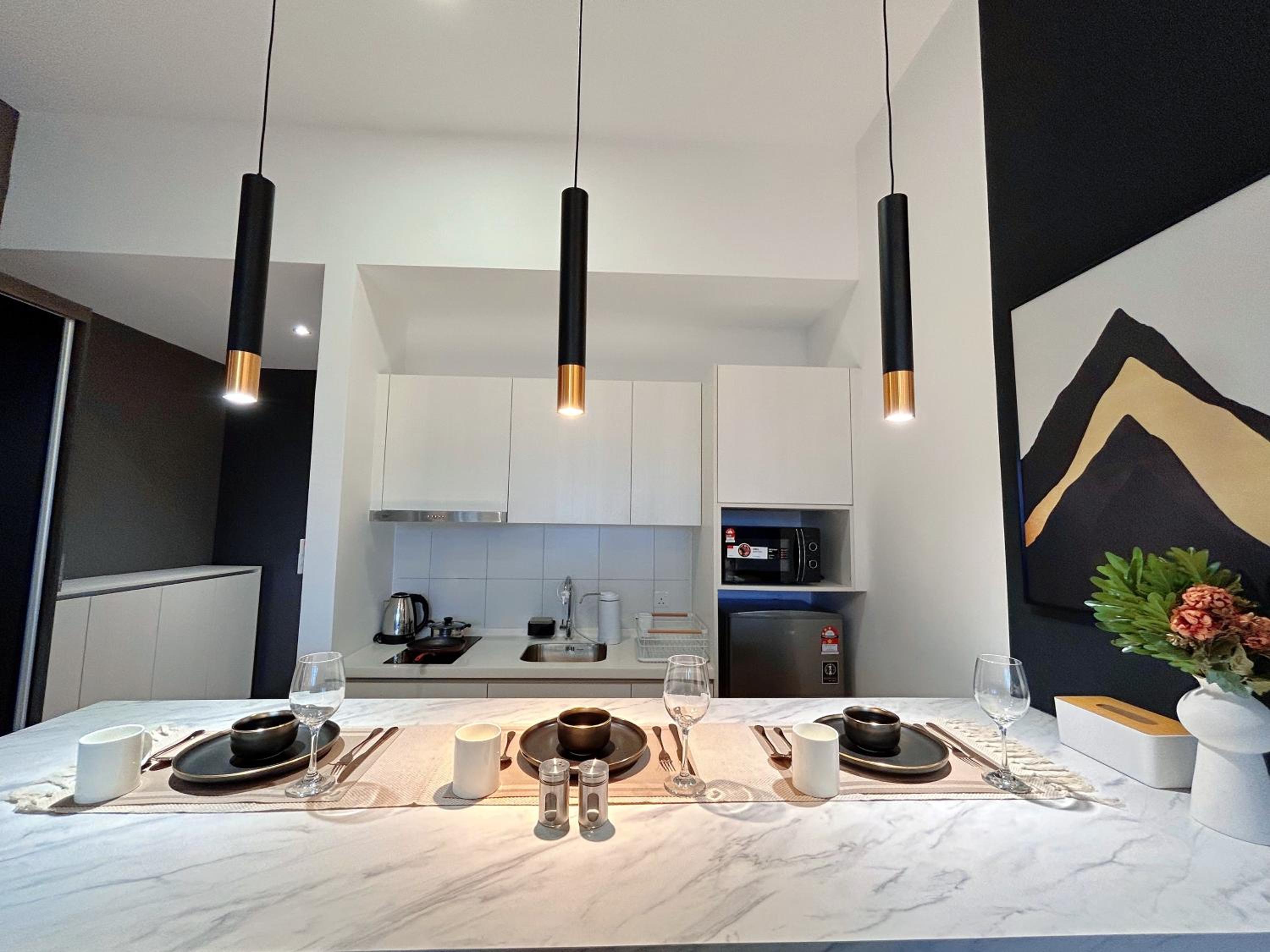 Chambers Residence by Manhattan Group