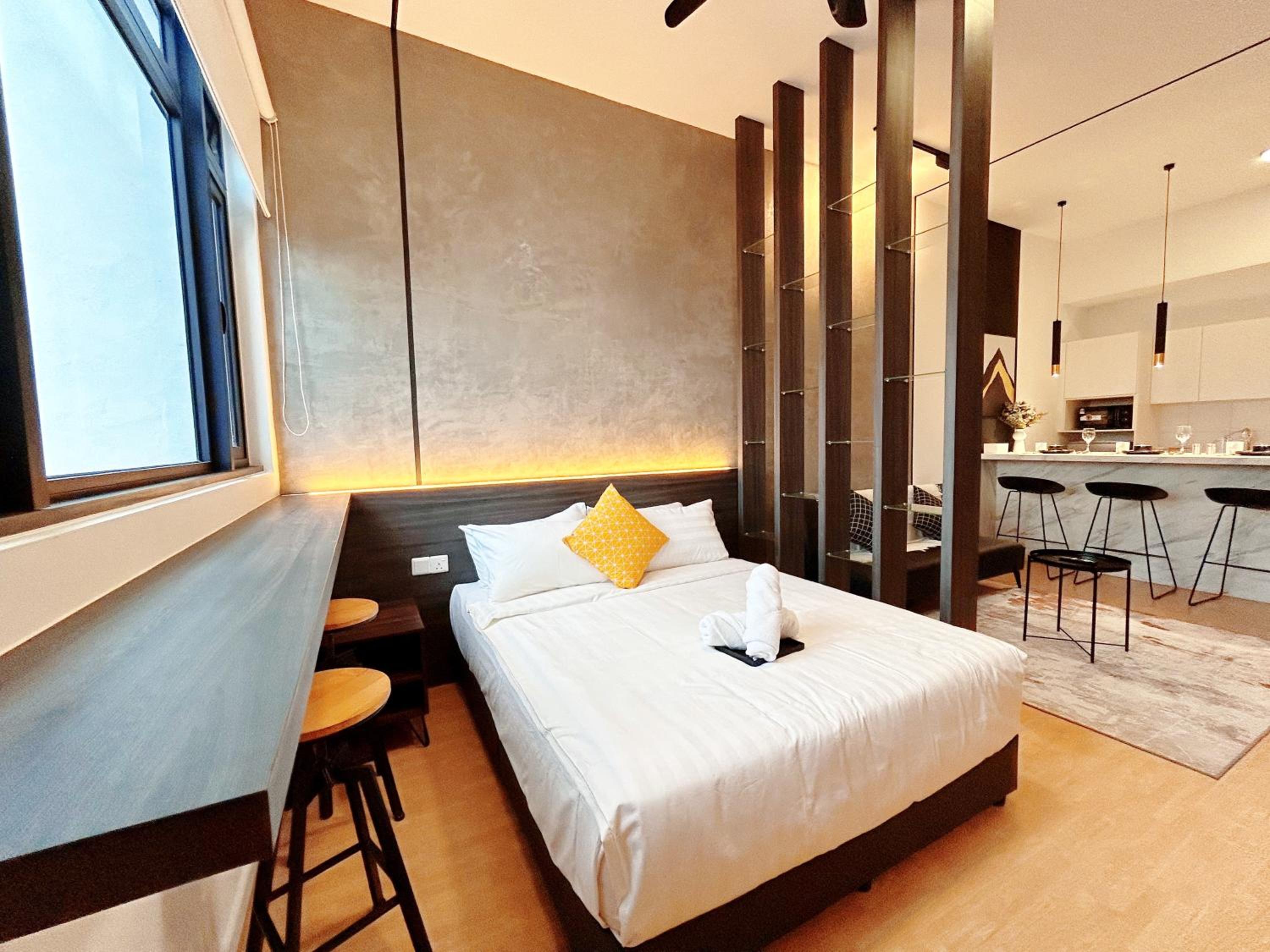 Chambers Residence by Manhattan Group