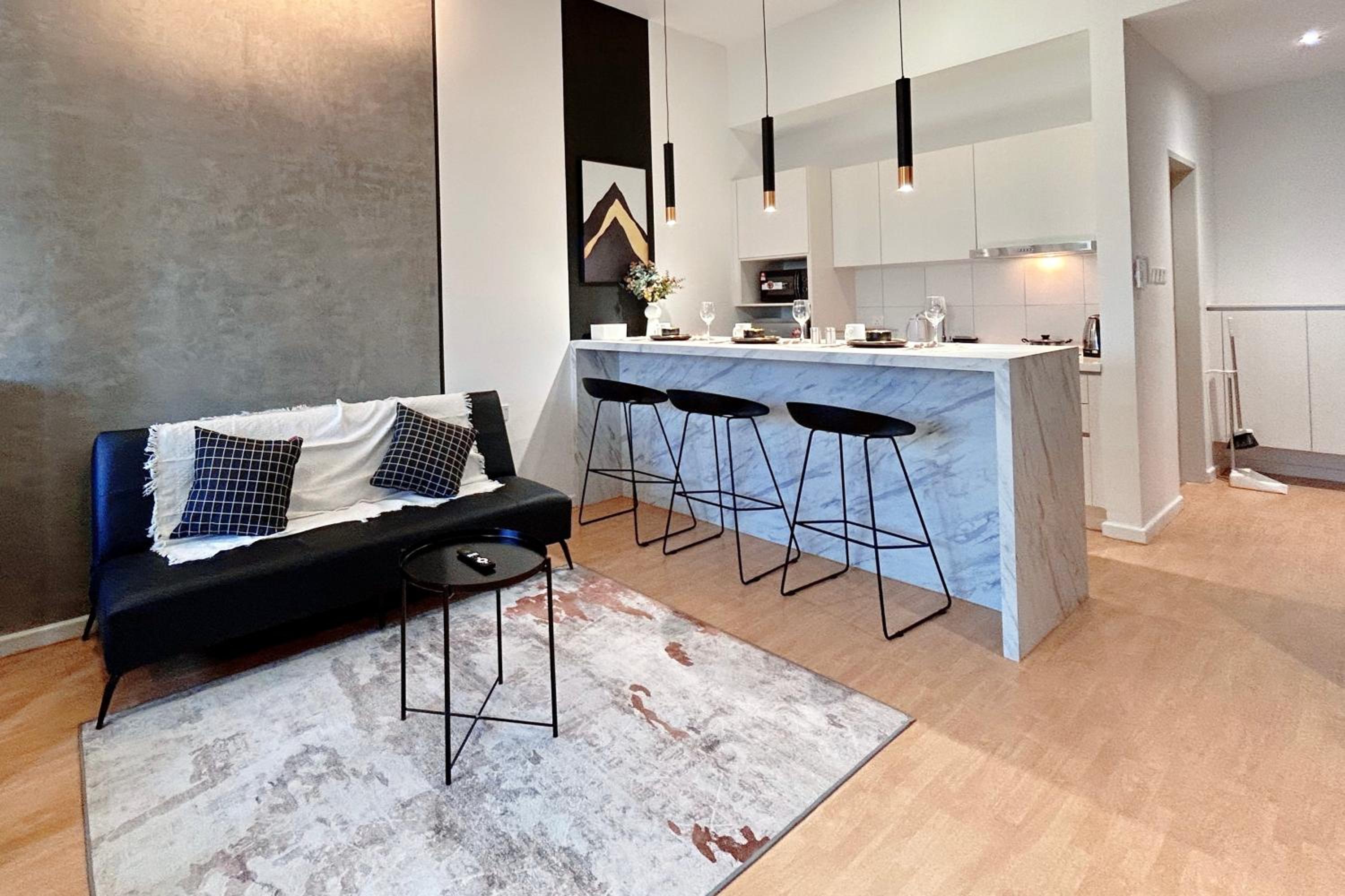 Chambers Residence by Manhattan Group