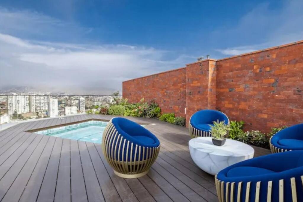 Great view and Pool apartment view 4