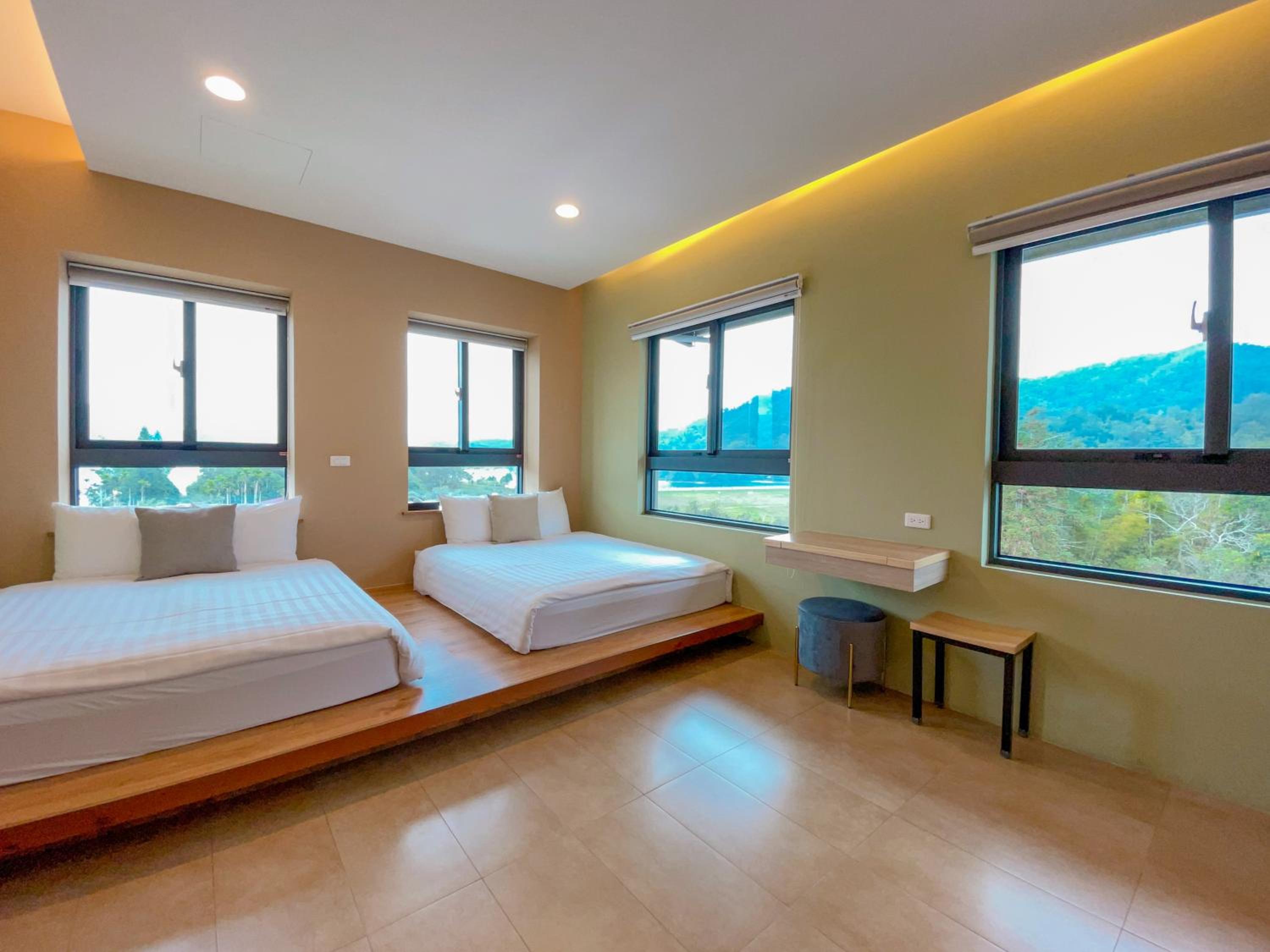 Zhaohong homestay