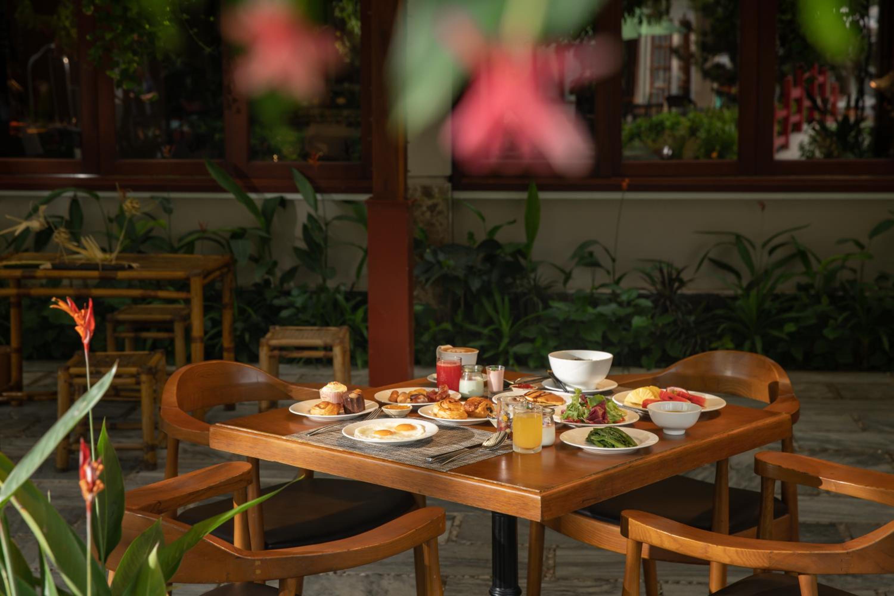 Silk Sense Hoi An River Resort - Green Luxury Escape