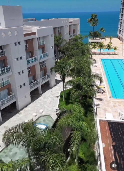 Apto duplex alto padrão com vista mar!