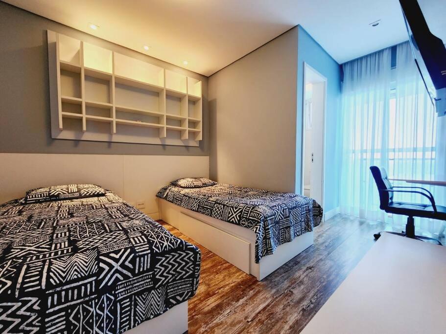 Apto duplex alto padrão com vista mar!