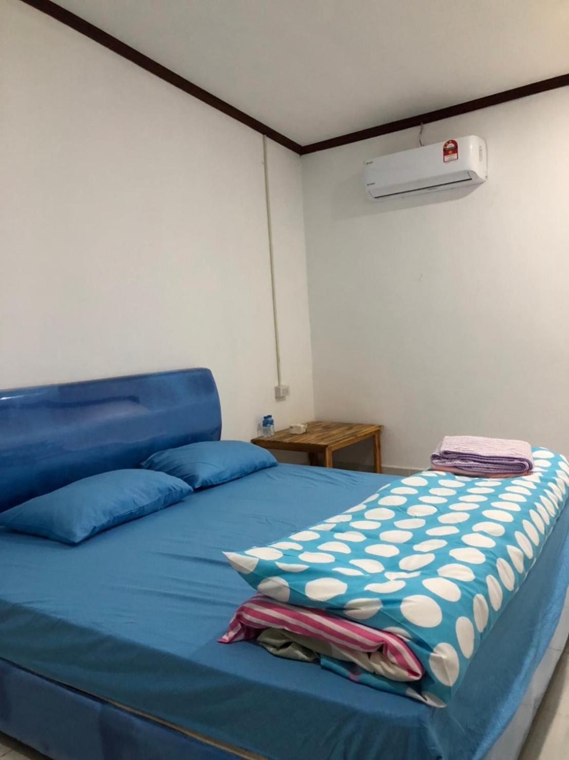 Meenoy hotel Vientiane Laos 旅館 view 2