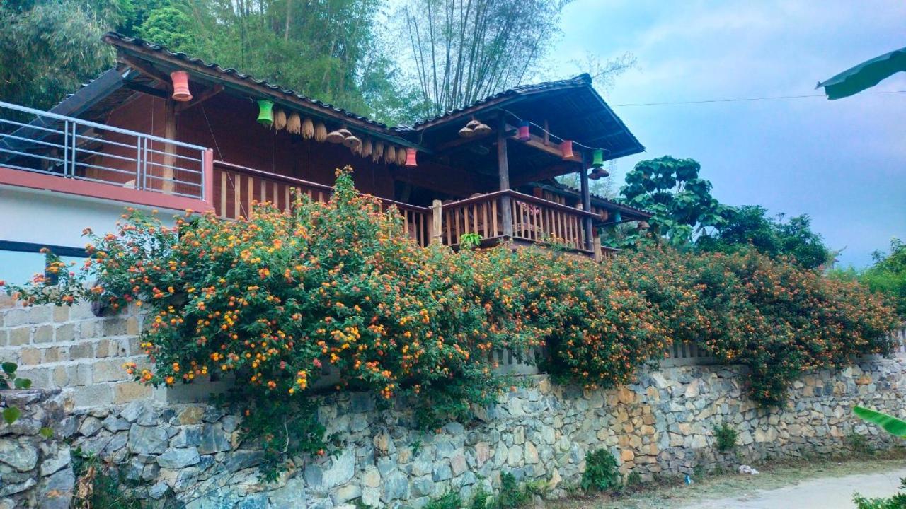 Homestay Nàng Lèng view 2