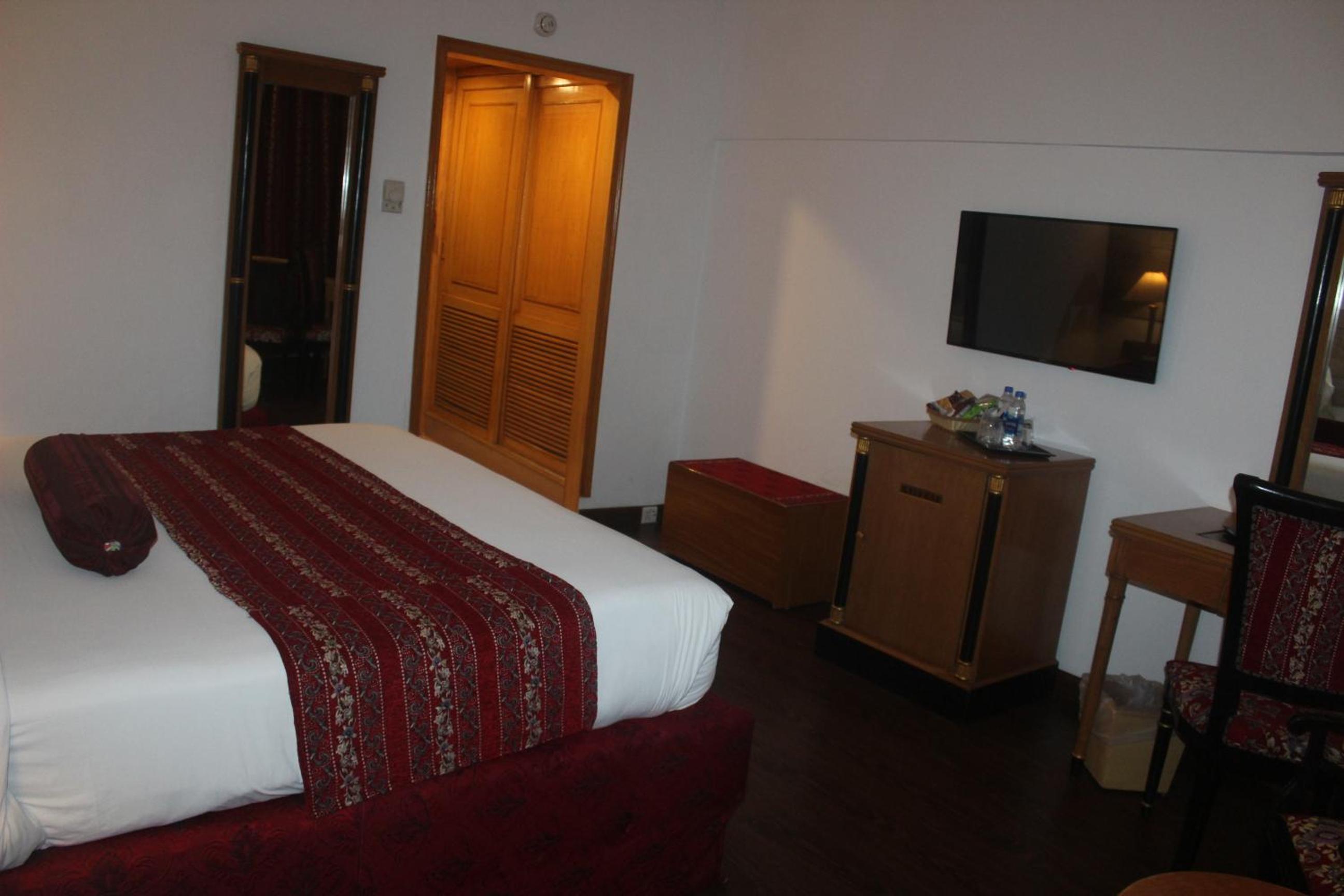 Mehran Hotel Karachi