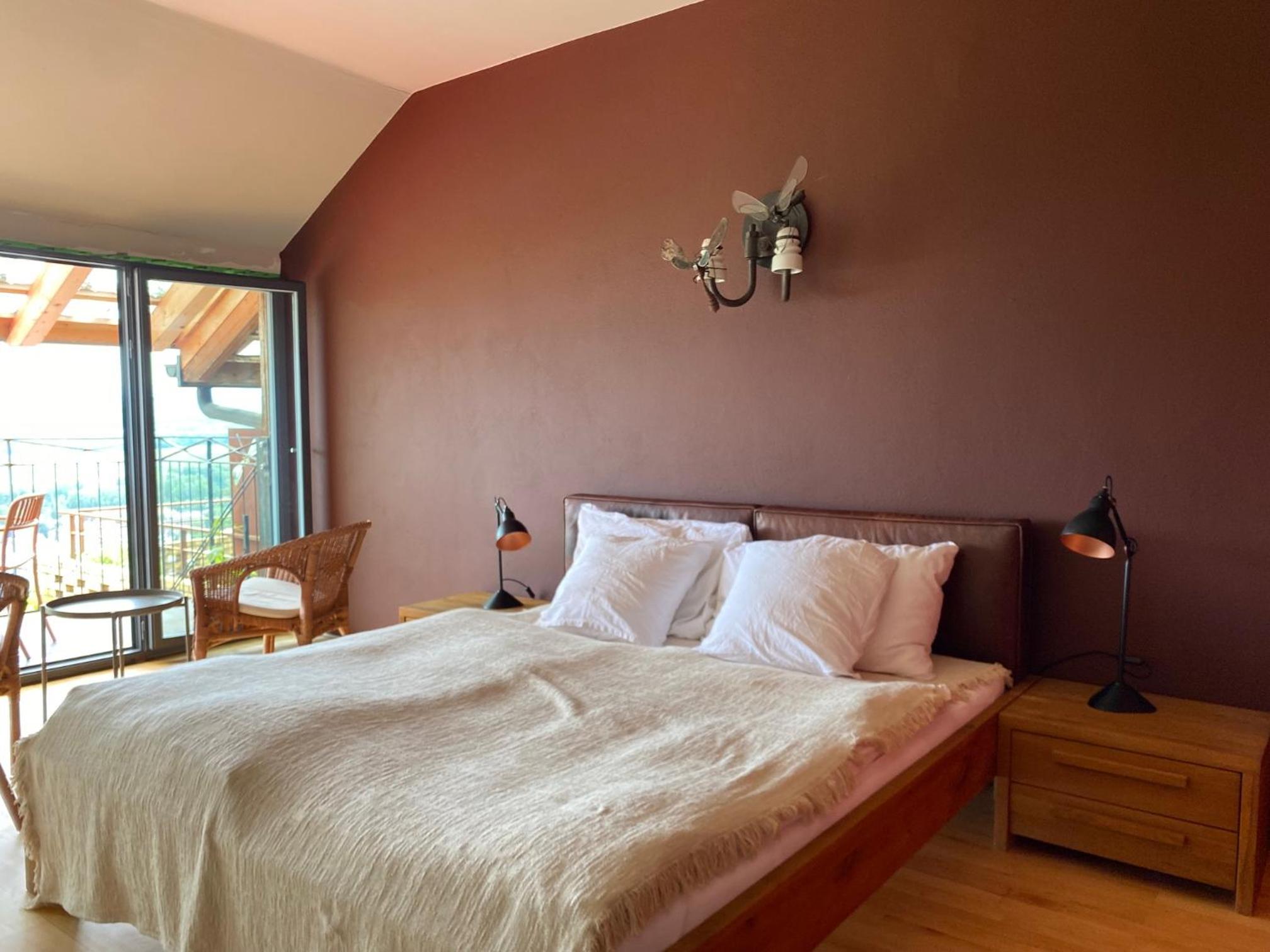 BnB Belle5