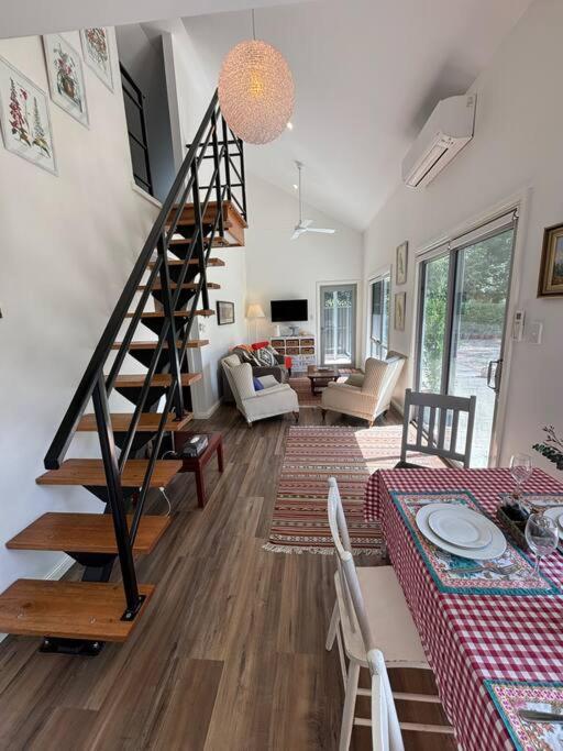 Willow Twig Cottage