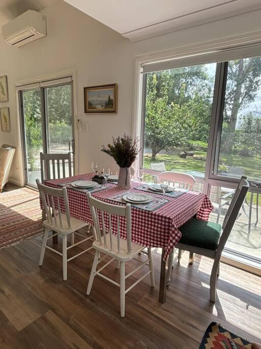 Willow Twig Cottage