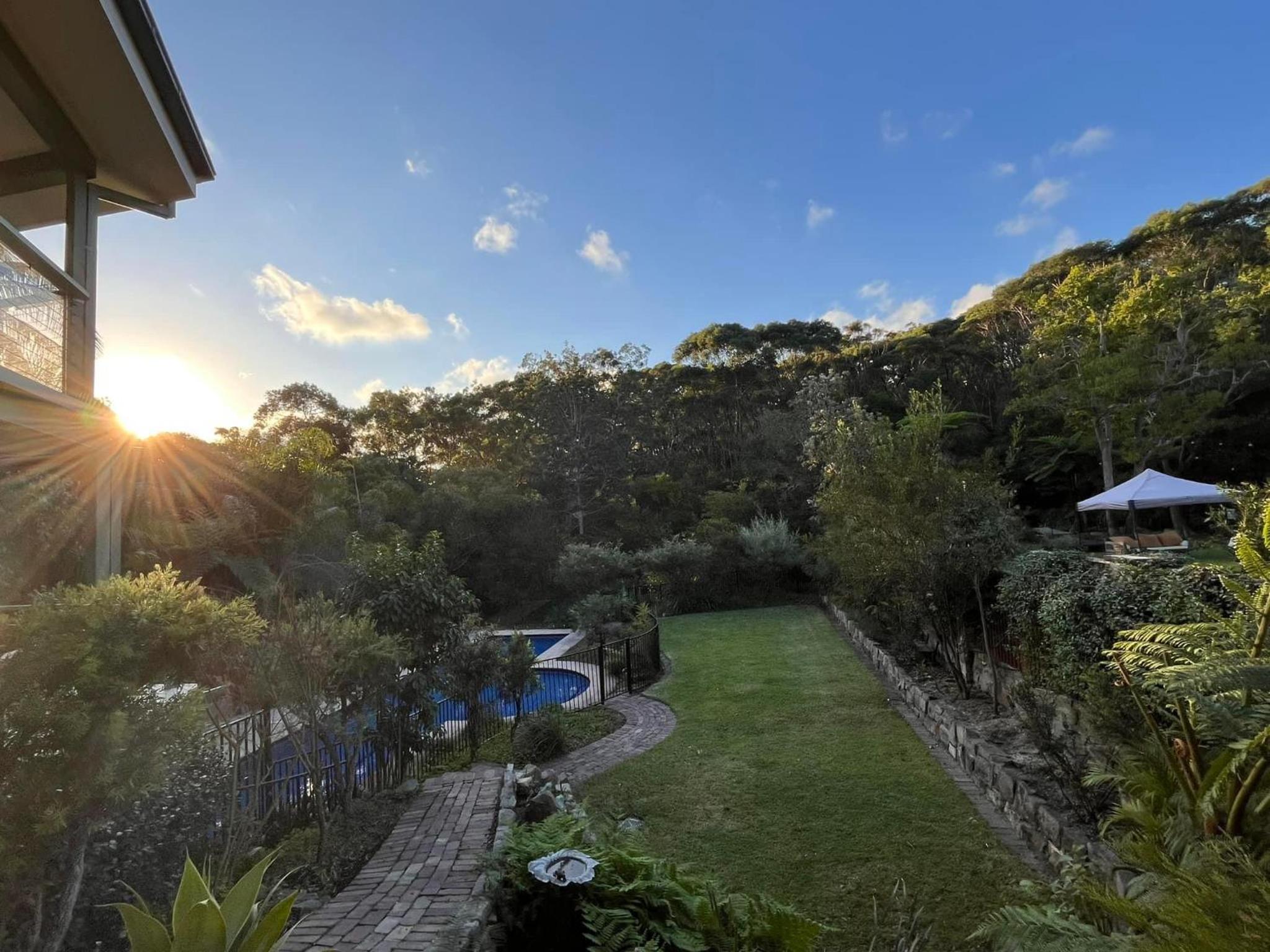 Poolside oasis - Sydney
