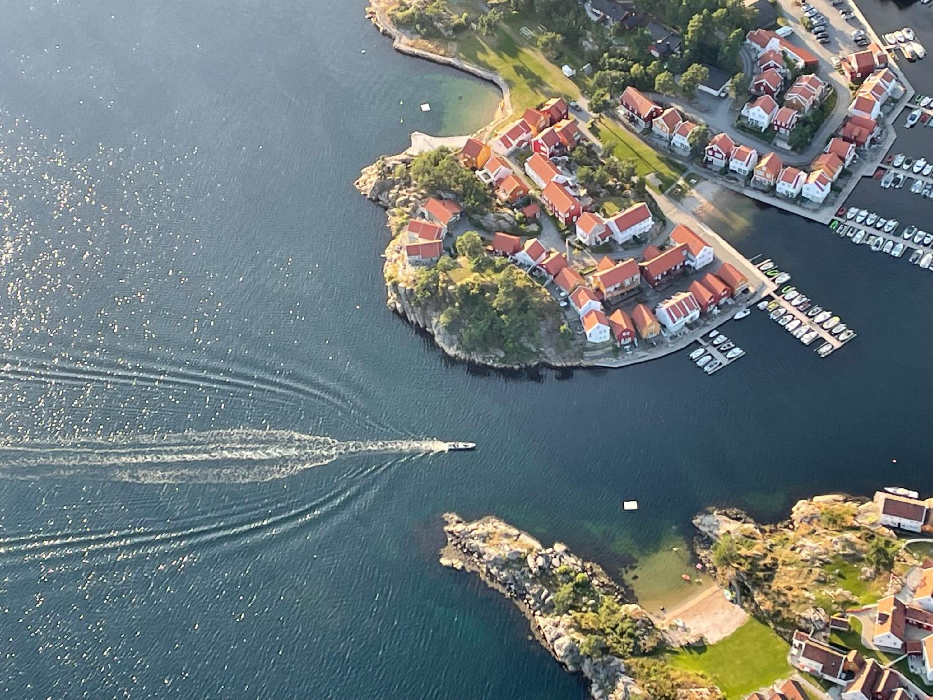 Furuholmen, Lindesnes