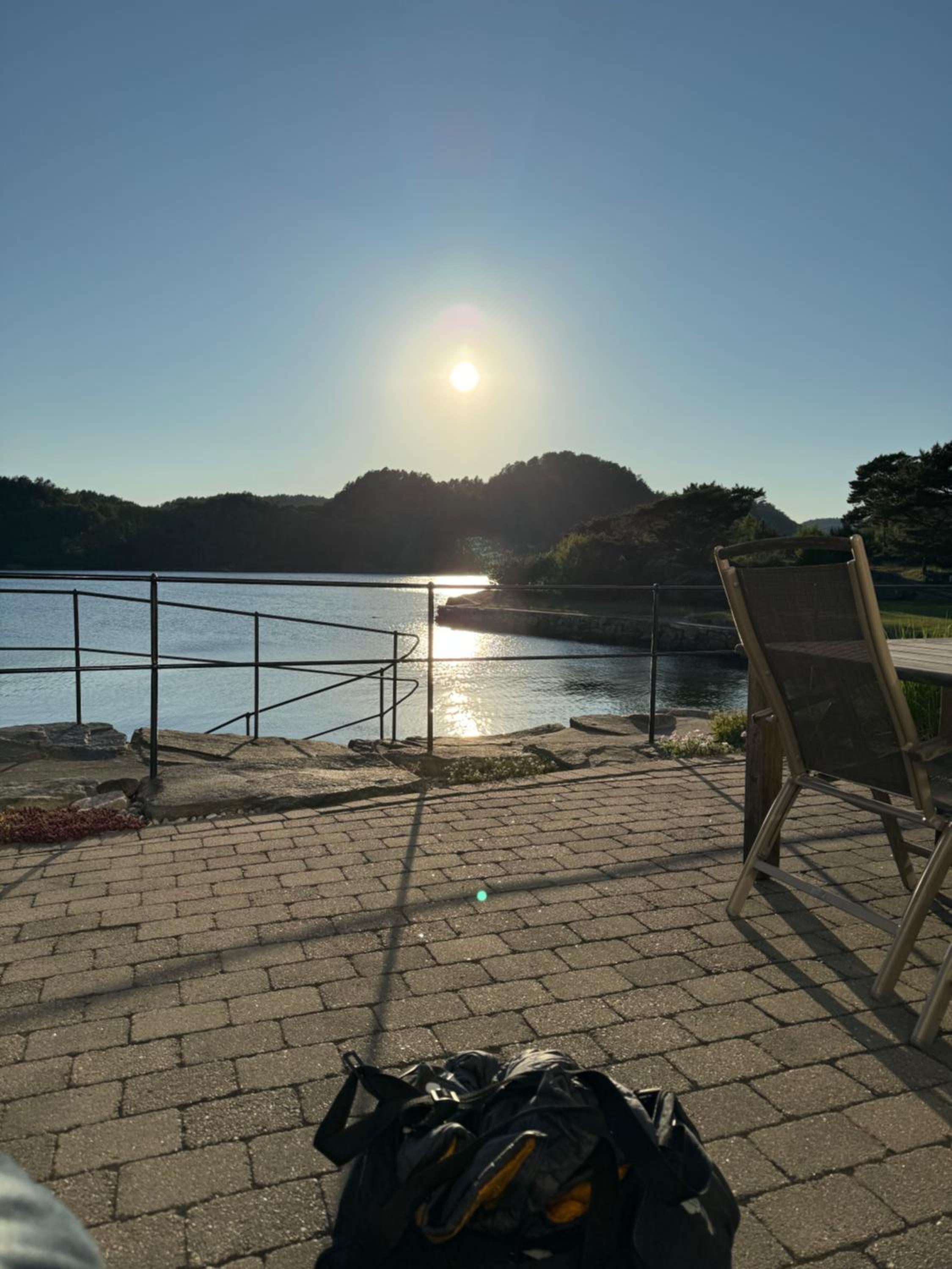 Furuholmen, Lindesnes