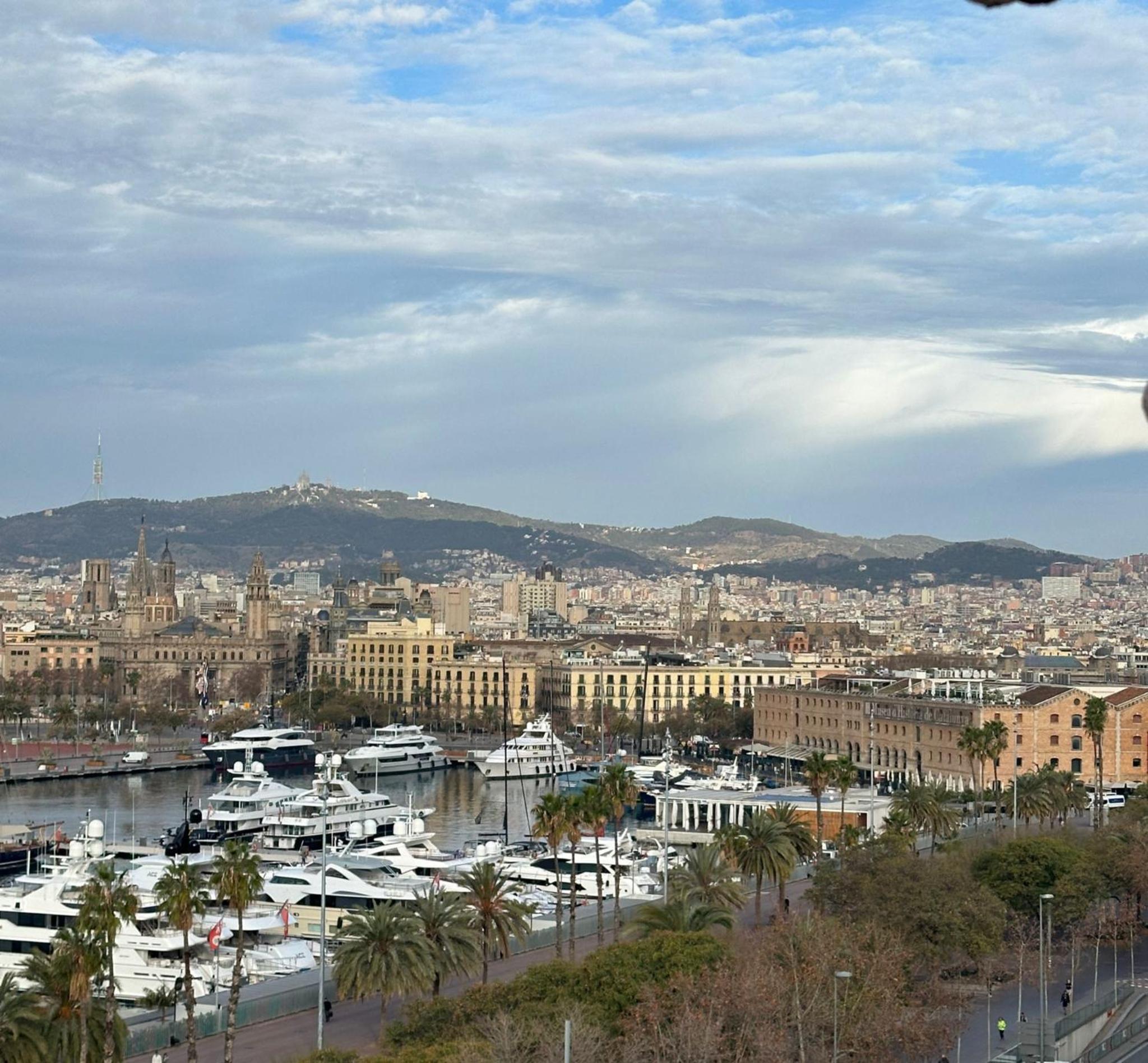Sea View Apartments Barcelona
