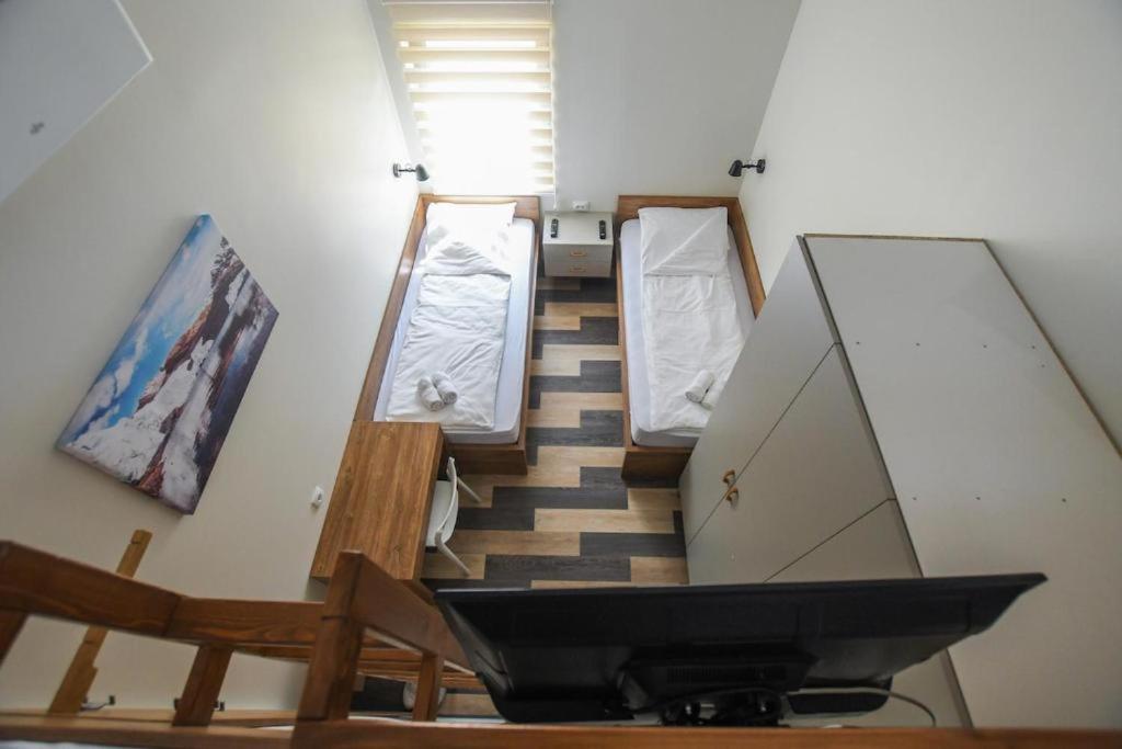 Atrijum Apartments and Rooms