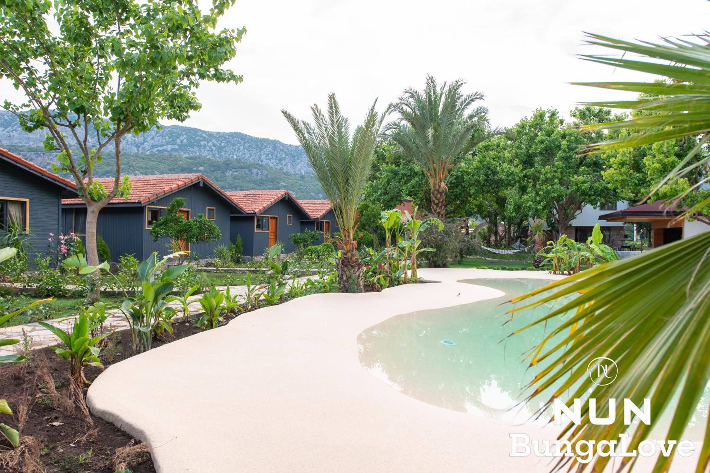 Çıralı Nun Bungalove