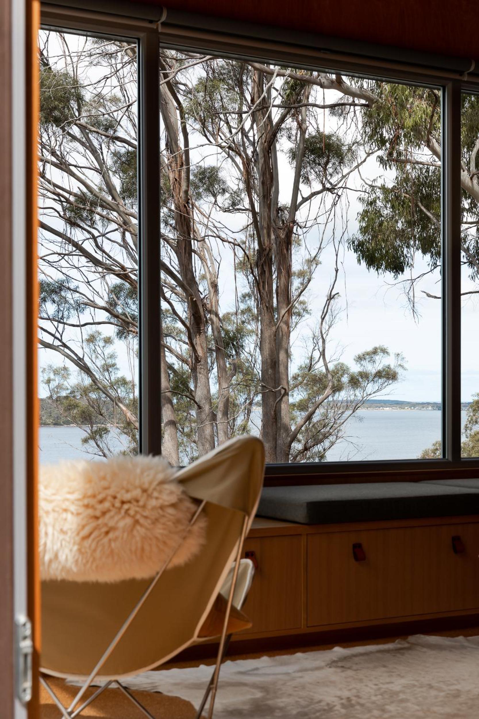 Swansong - Experience simple environmental living