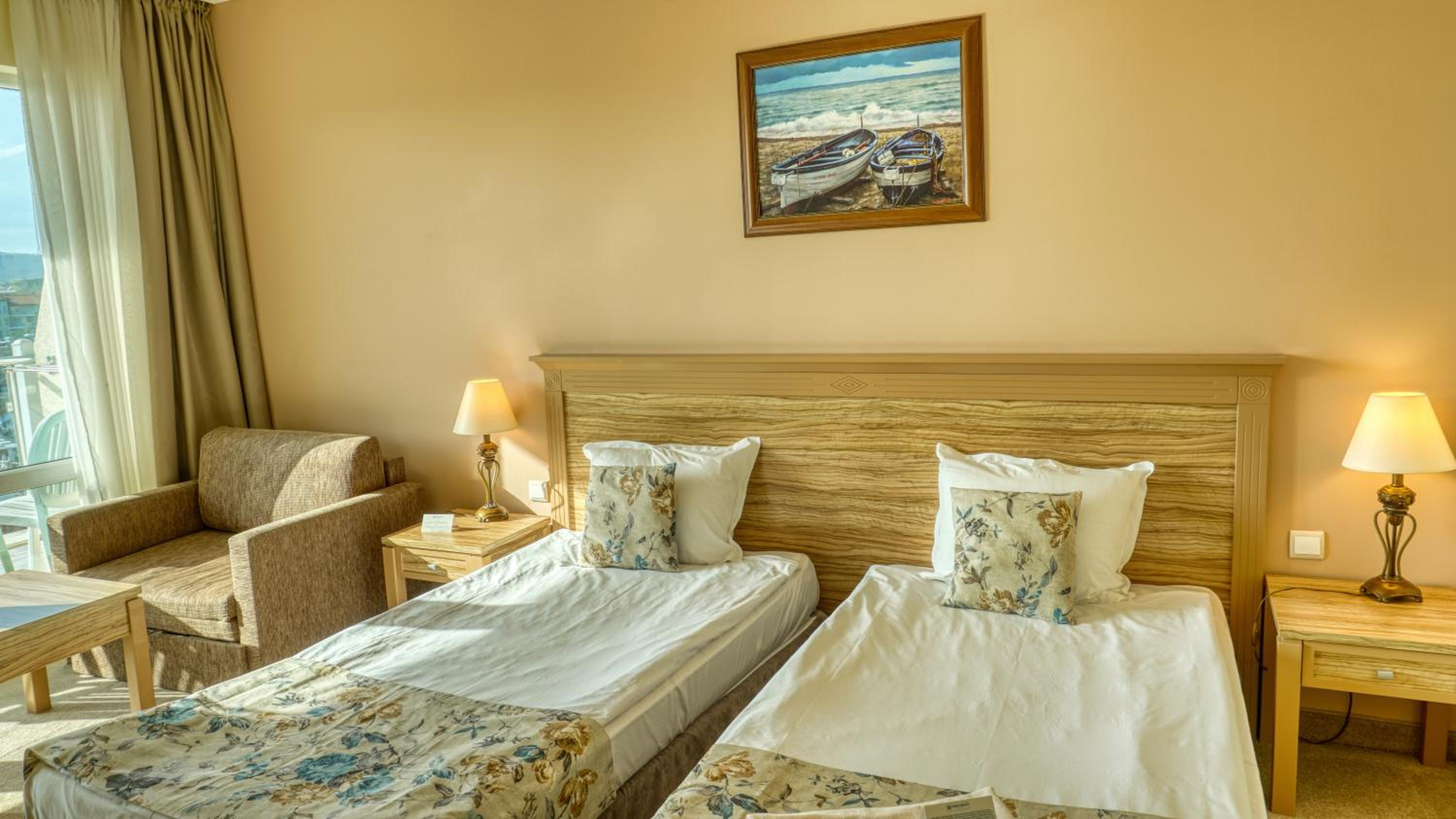 DIT Evrika Beach Club Hotel - All Inclusive
