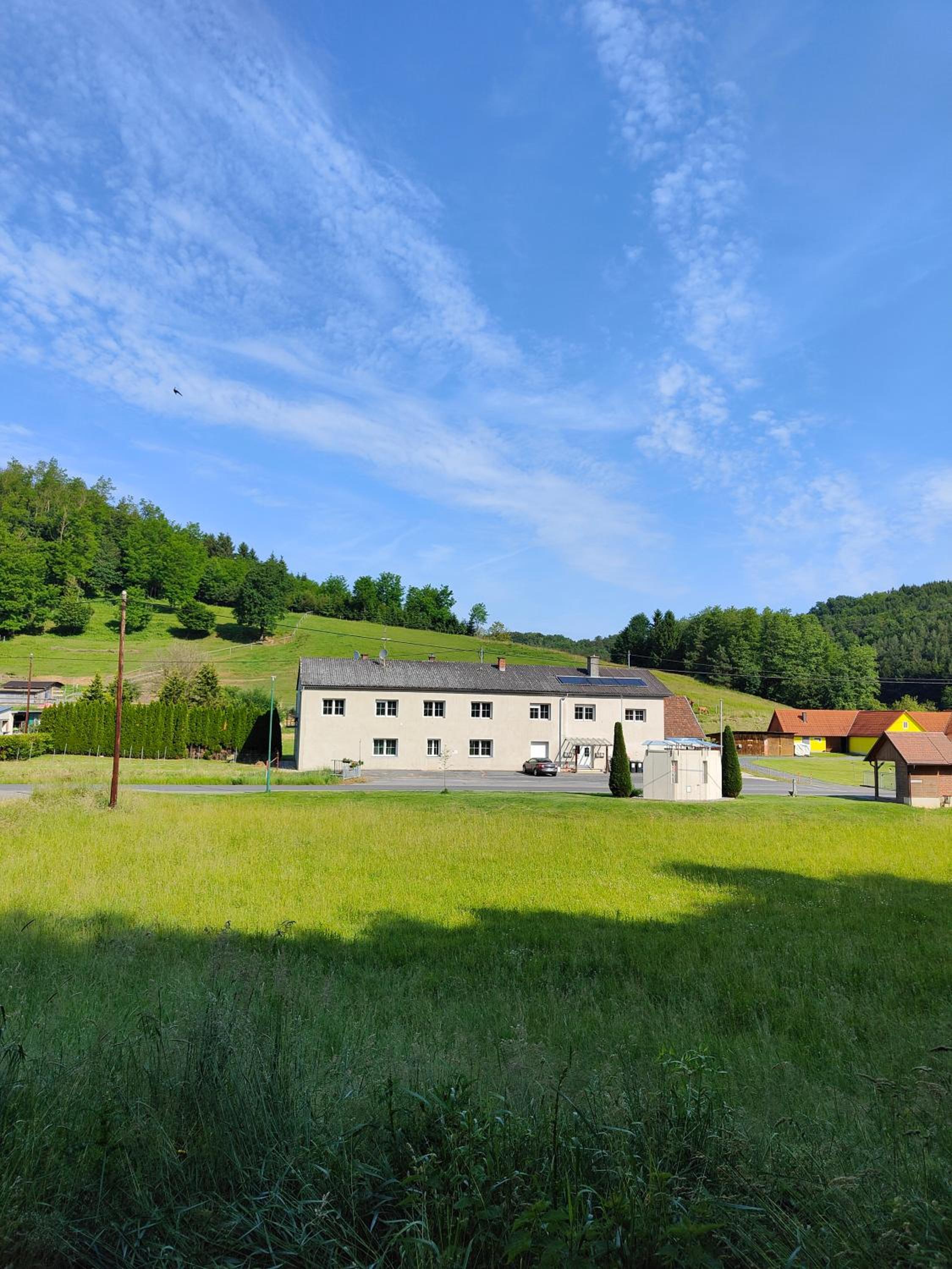 Ferienwohnung Waldblick, nahe Jennersdorf und Therme