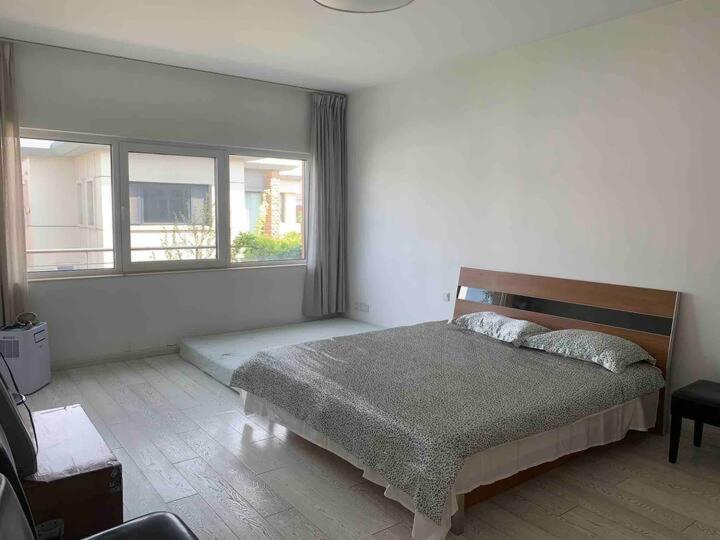 Yanjiao Villa
