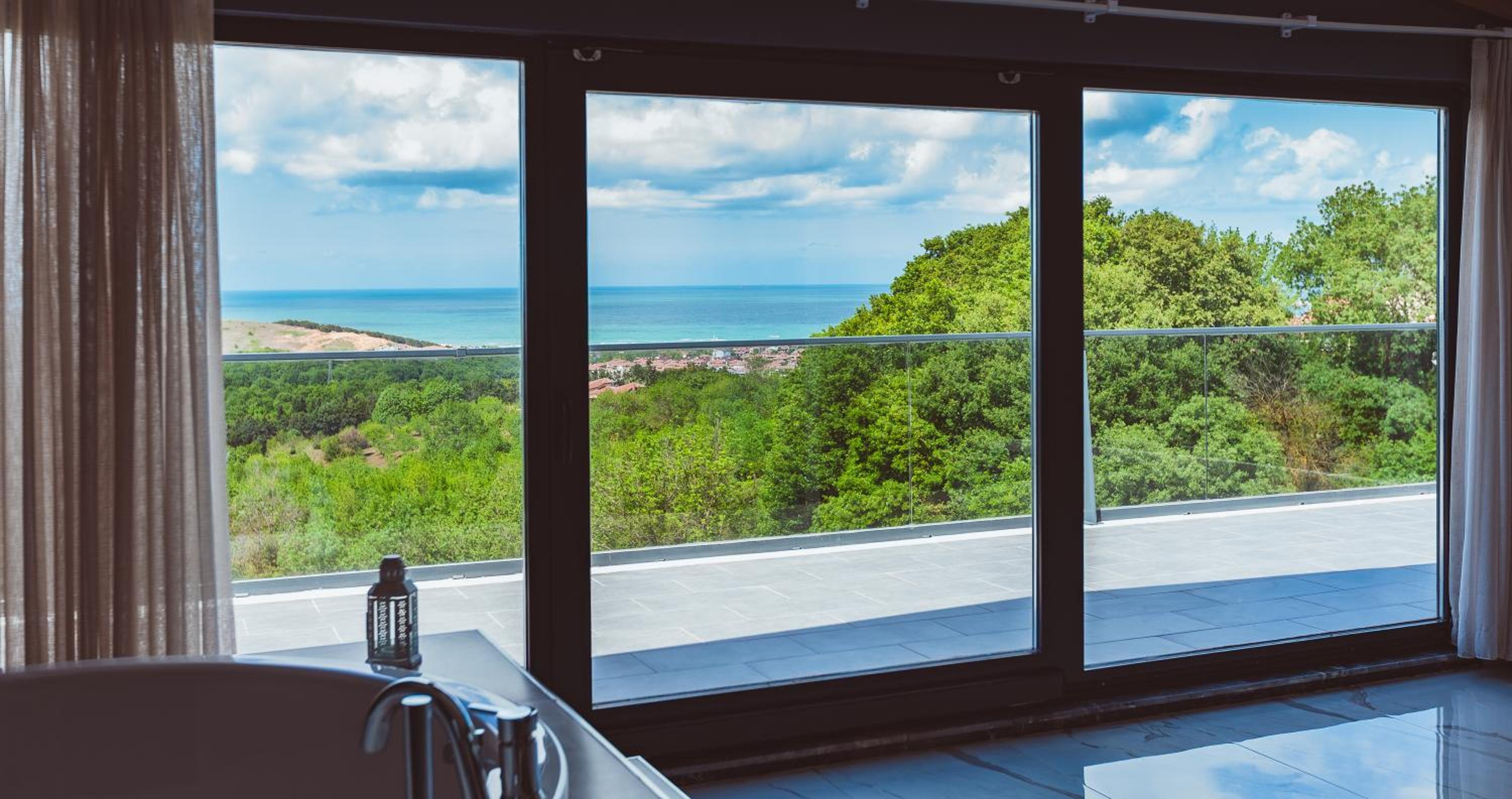 Royal Blue Istanbul - Luxury Villas