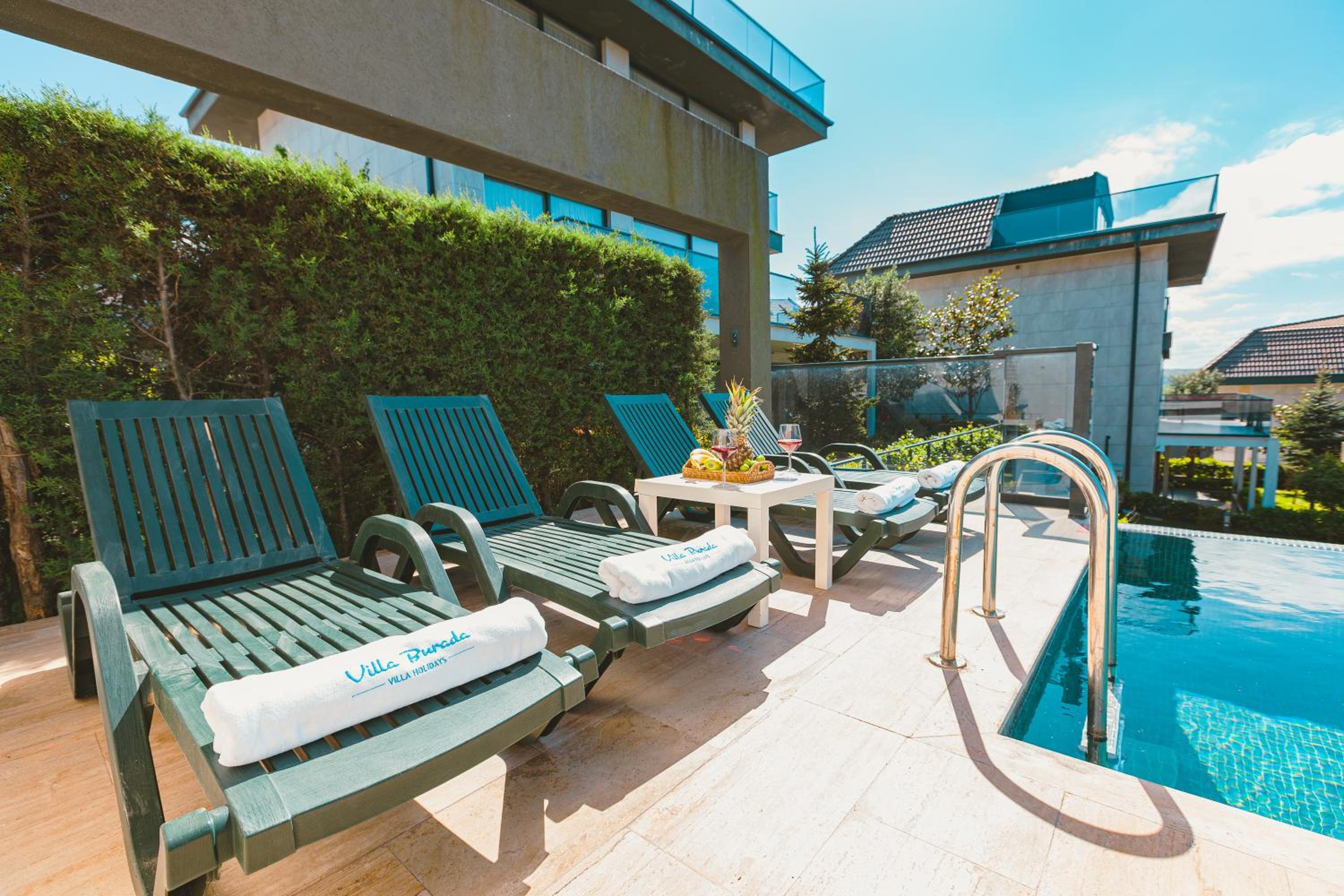 Royal Blue Istanbul - Luxury Villas