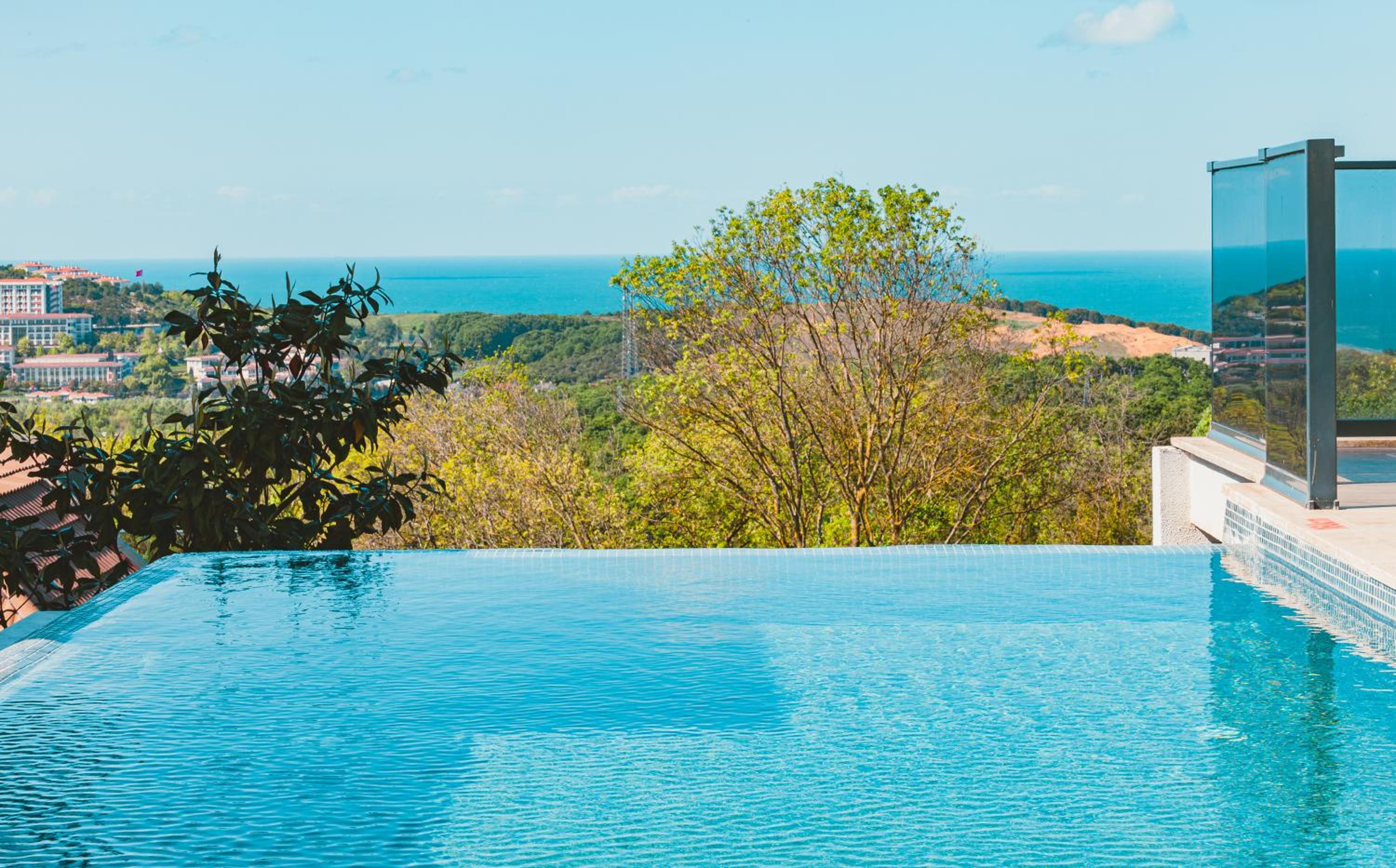 Royal Blue Istanbul - Luxury Villas