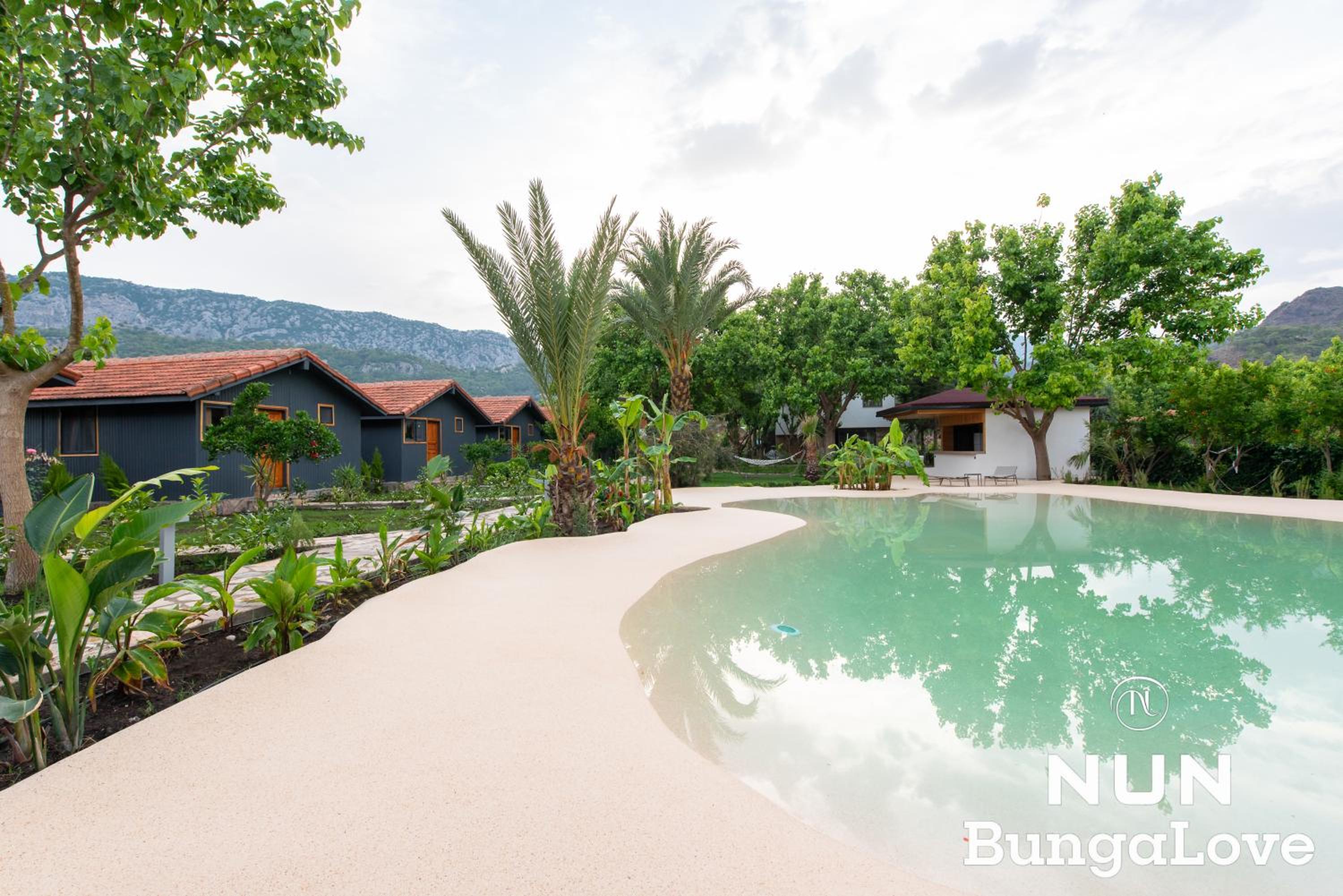 Çıralı Nun Bungalove