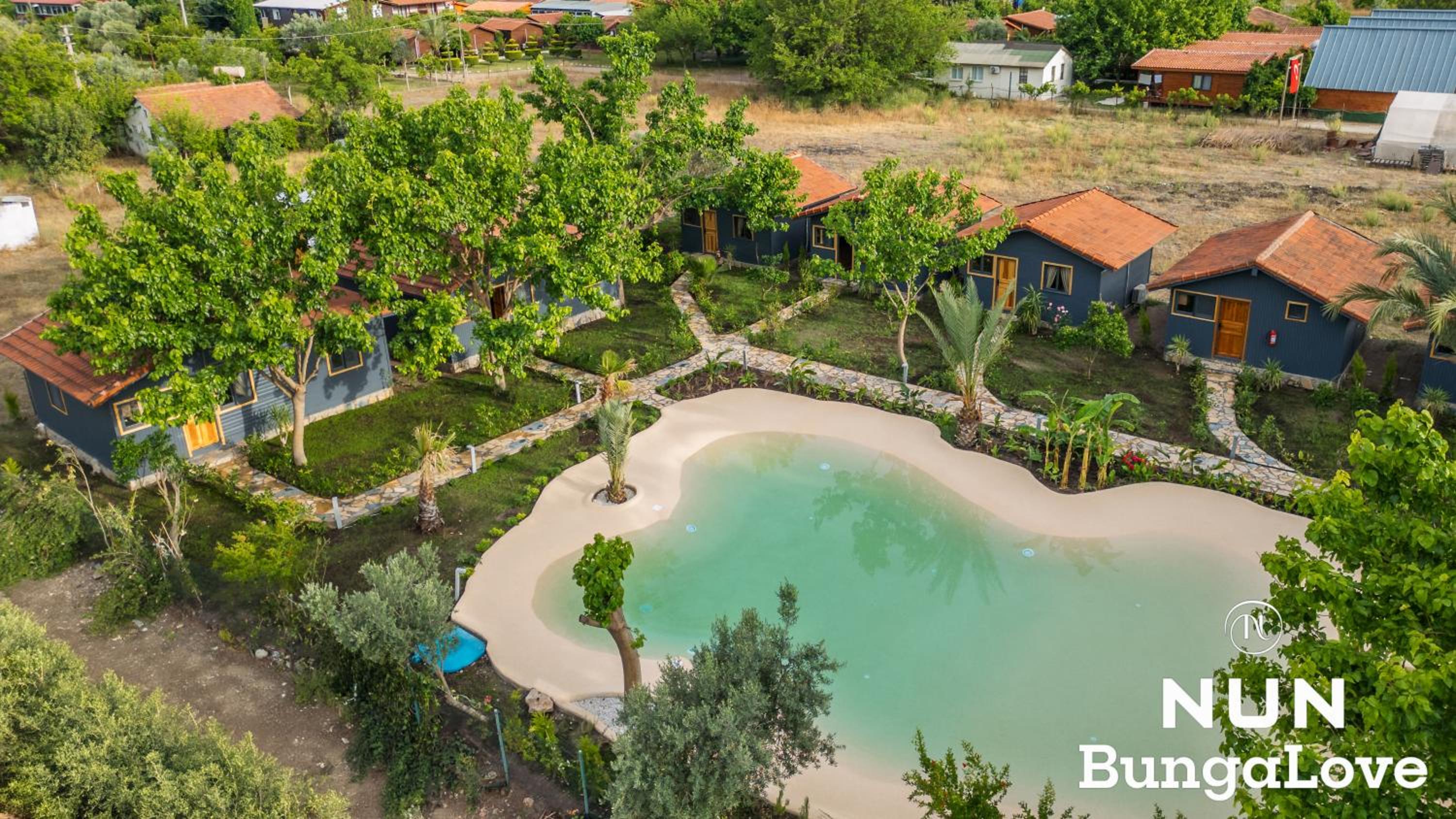 Çıralı Nun Bungalove