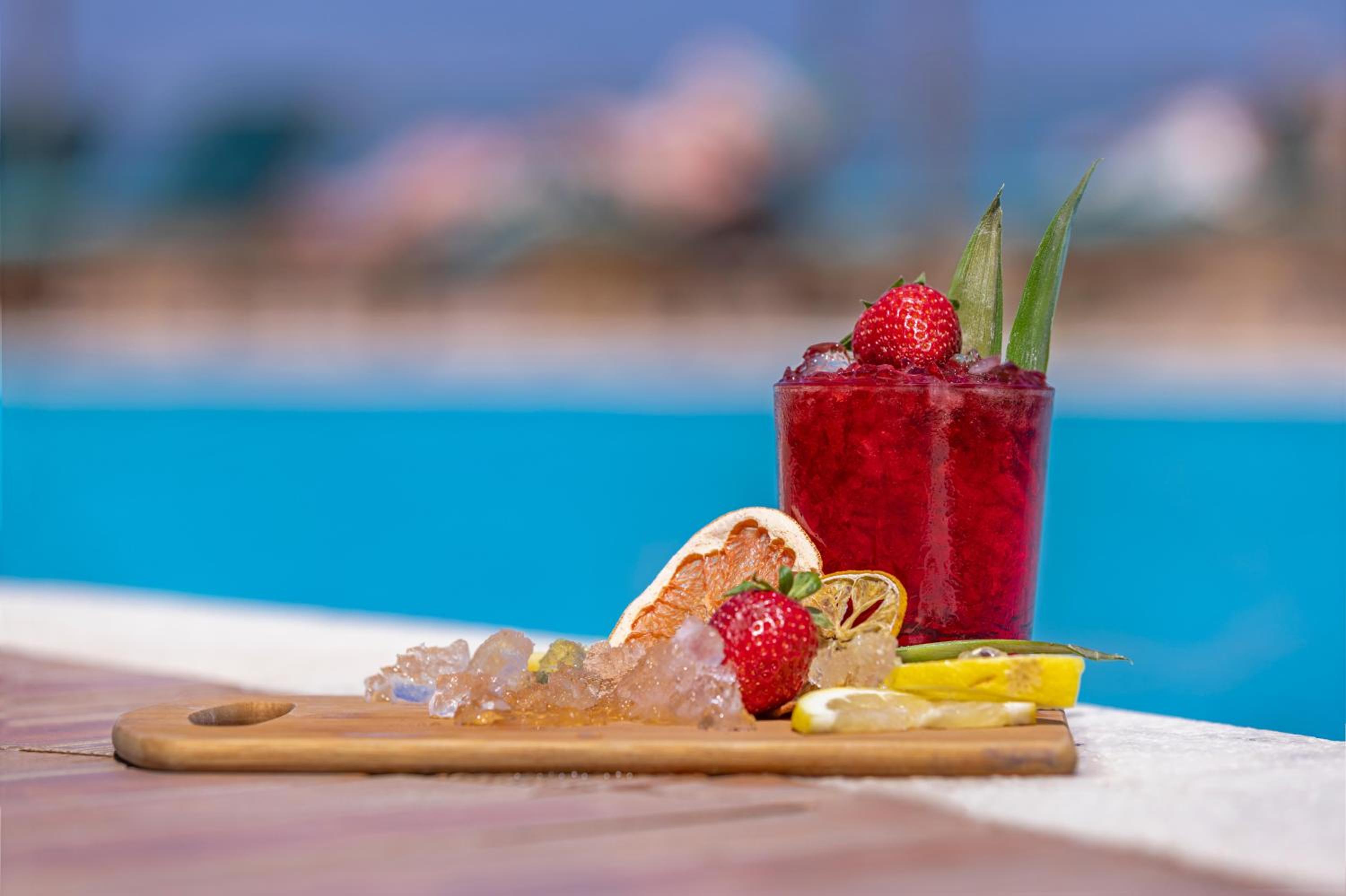 KRESTEN ROYAL Euphoria Resort