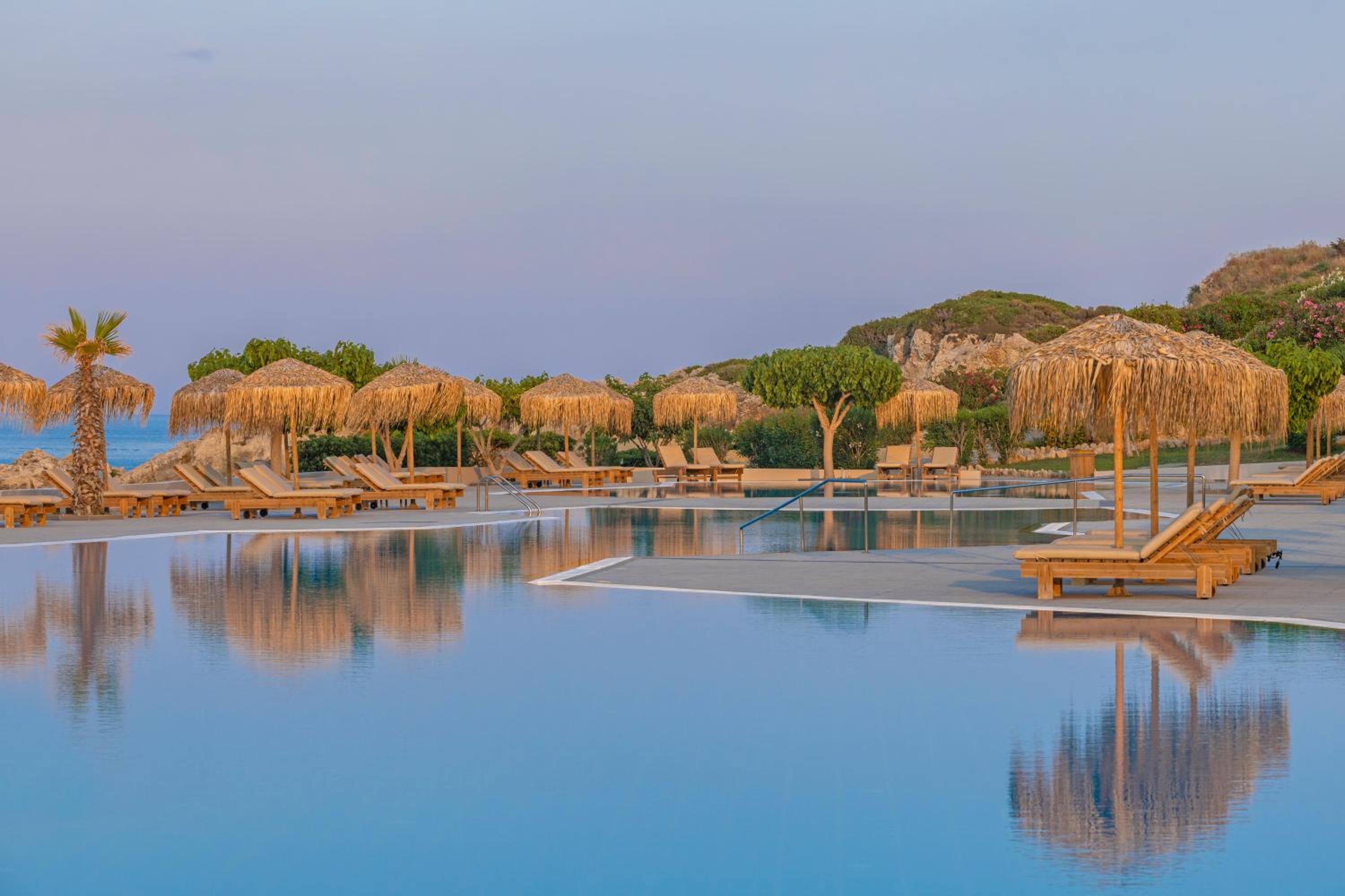 KRESTEN ROYAL Euphoria Resort