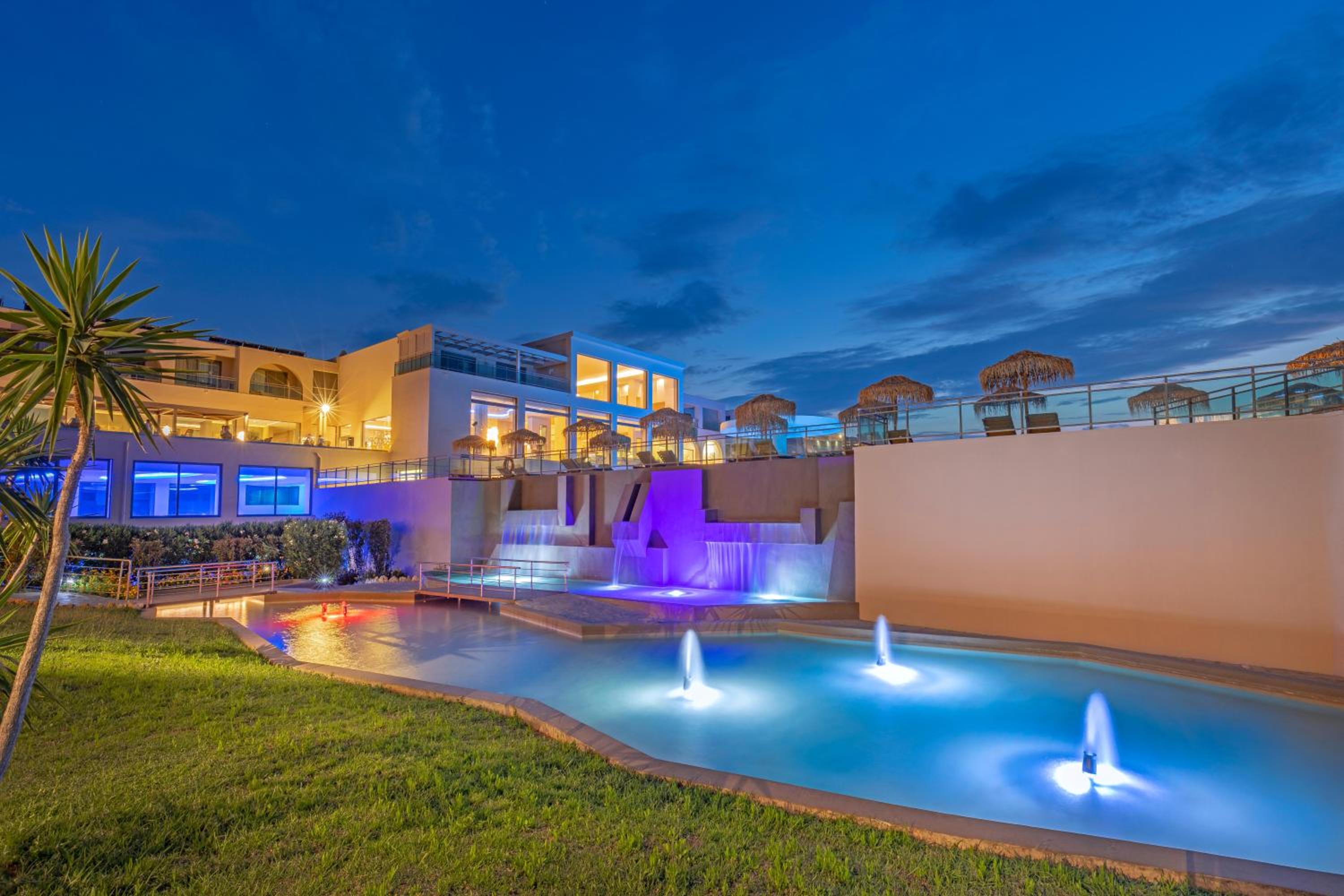 KRESTEN ROYAL Euphoria Resort