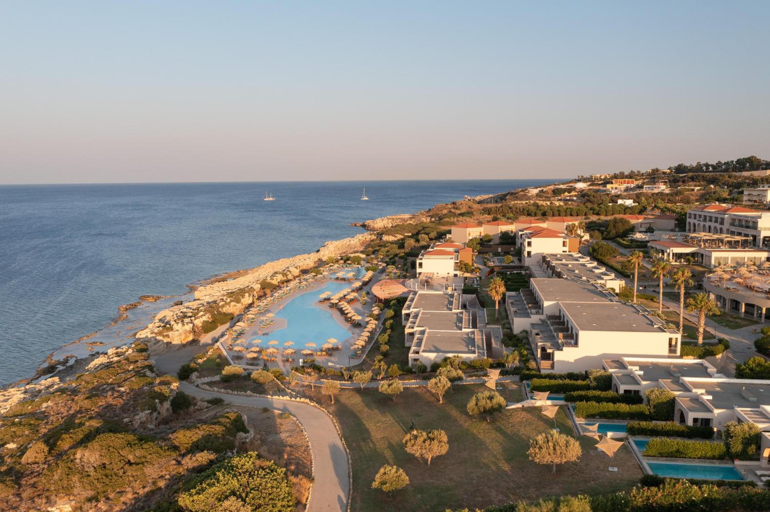 KRESTEN ROYAL Euphoria Resort
