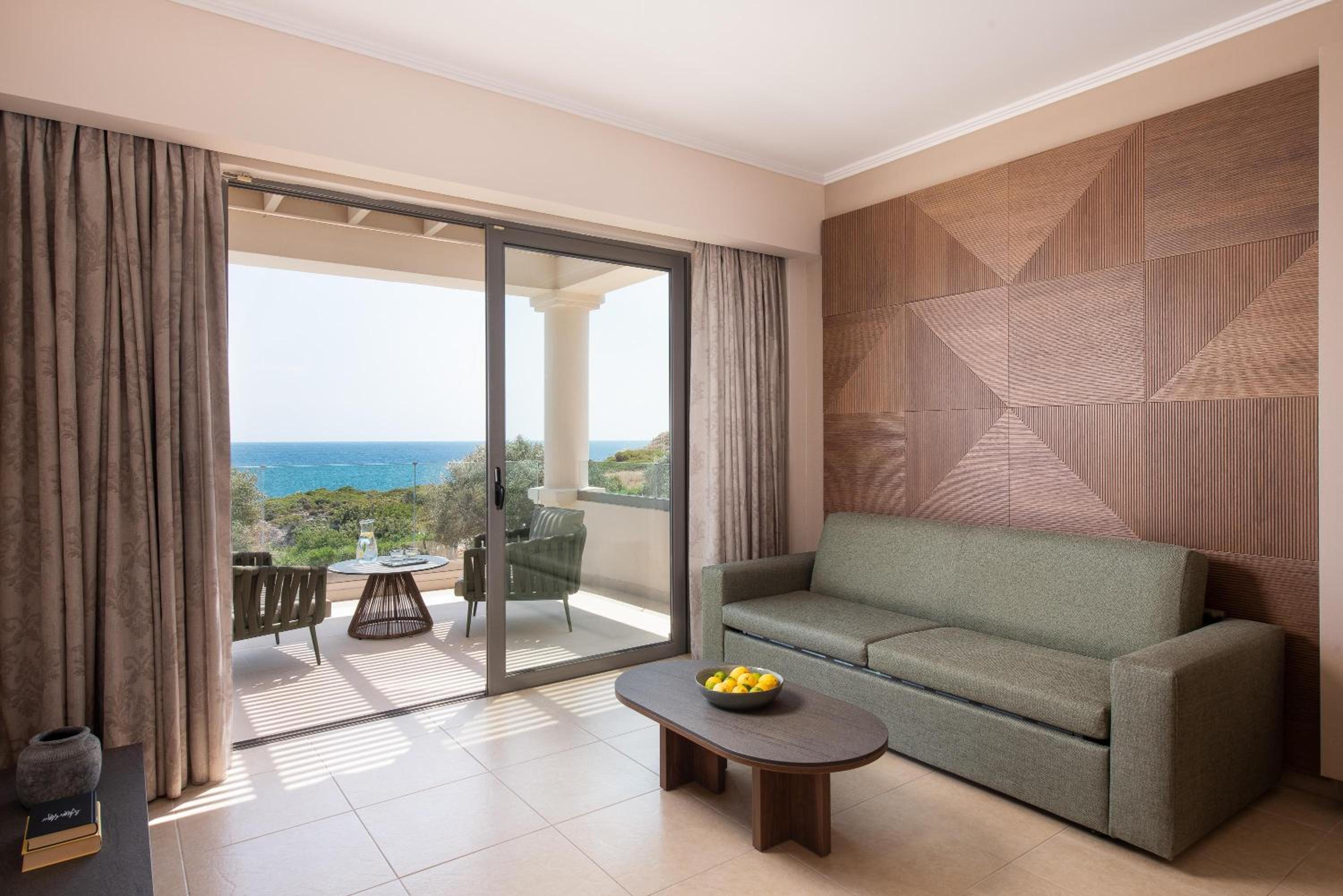 KRESTEN ROYAL Euphoria Resort