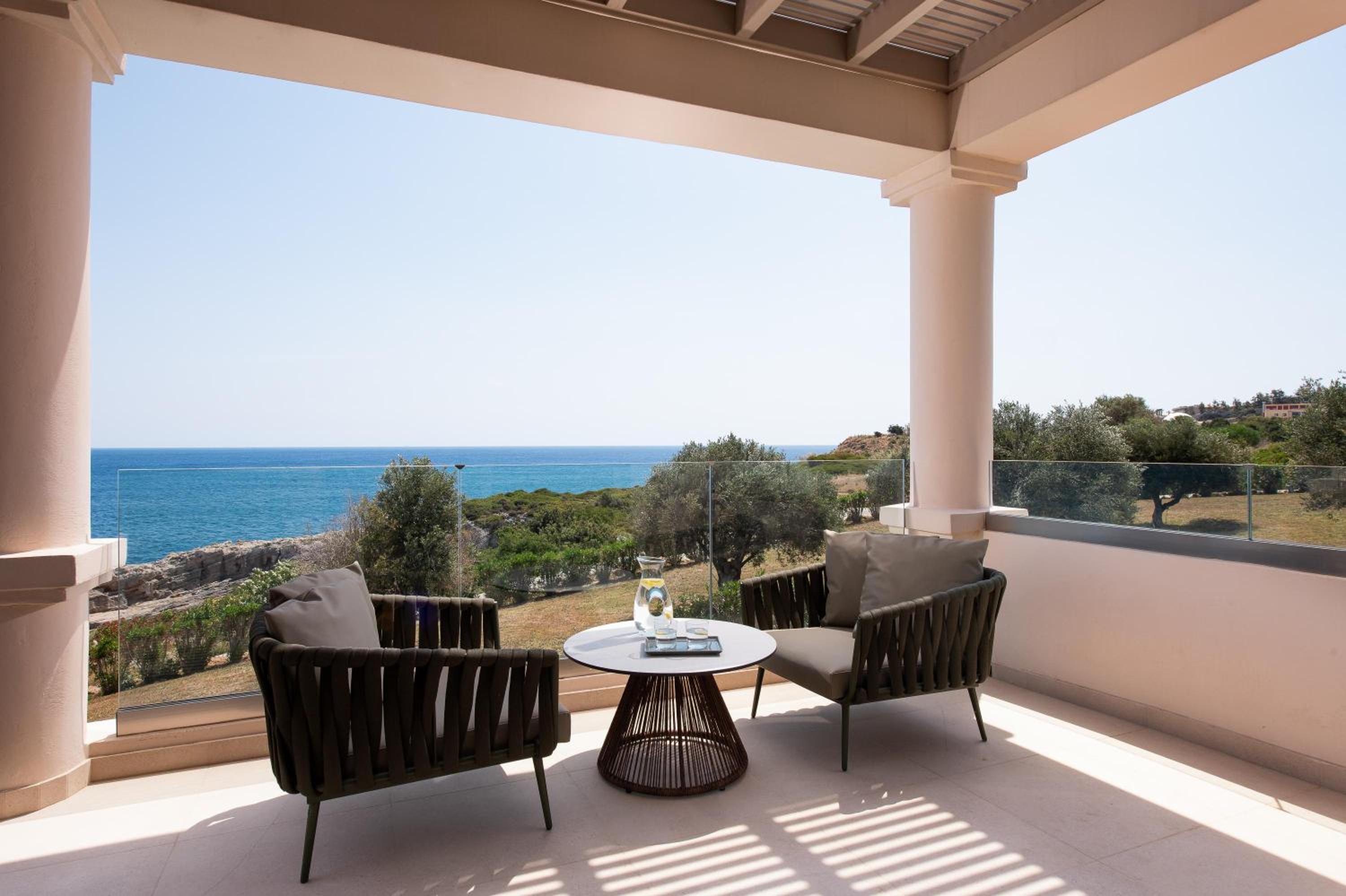 KRESTEN ROYAL Euphoria Resort