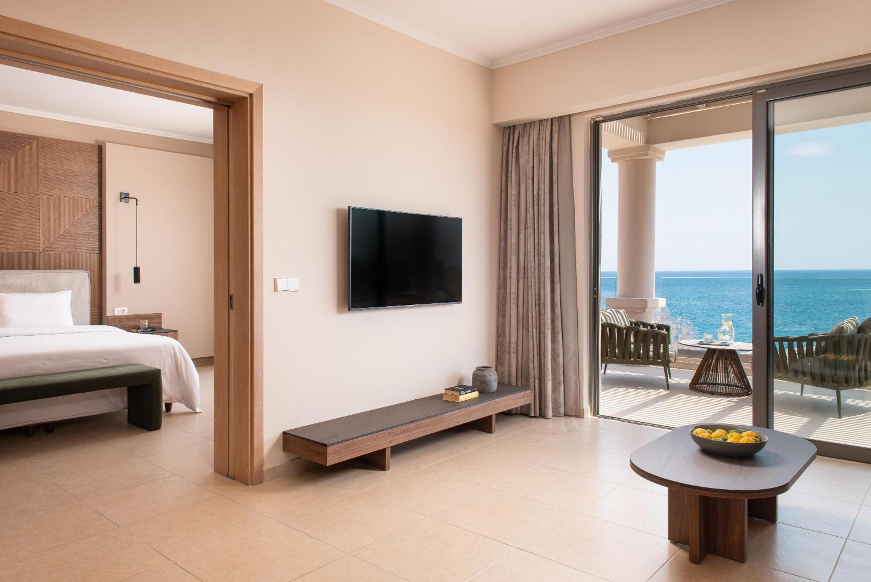 KRESTEN ROYAL Euphoria Resort